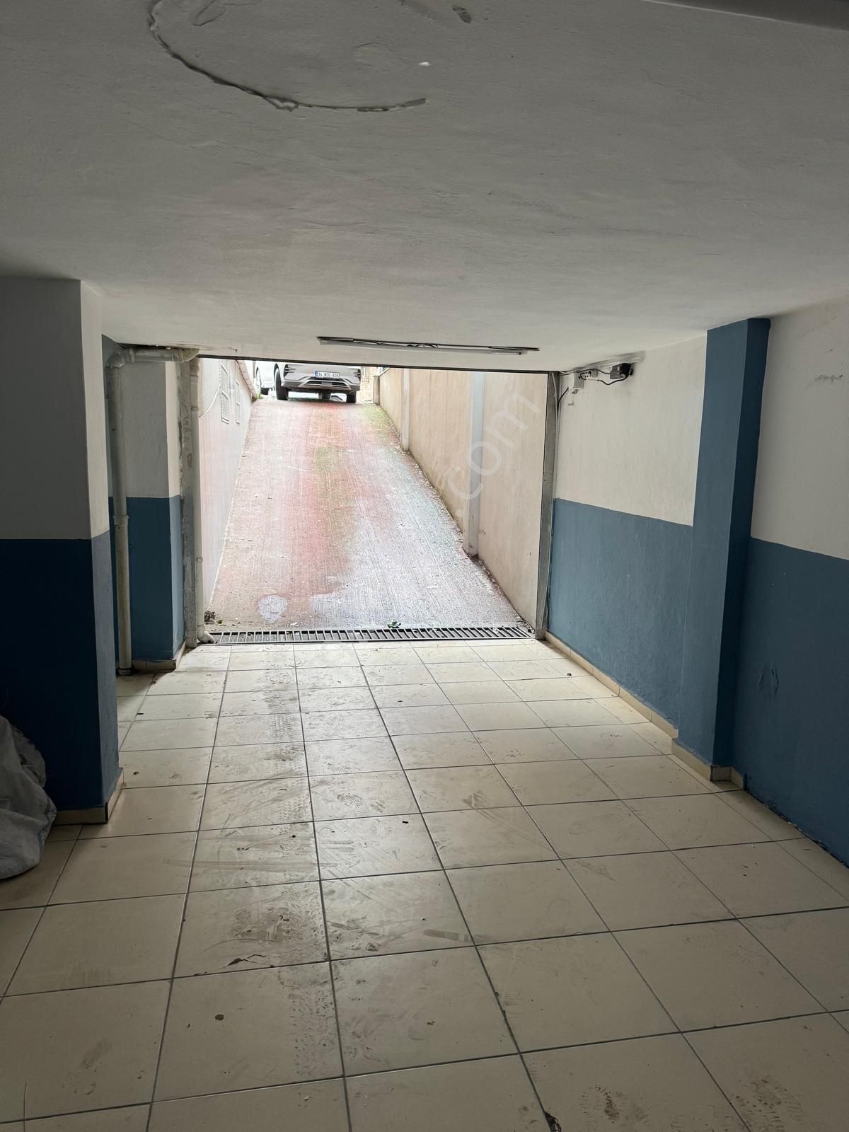 Tevfikbey Mahallesinde 500 M2 Araç Girişine Uygun Dükkan - Görsel 14