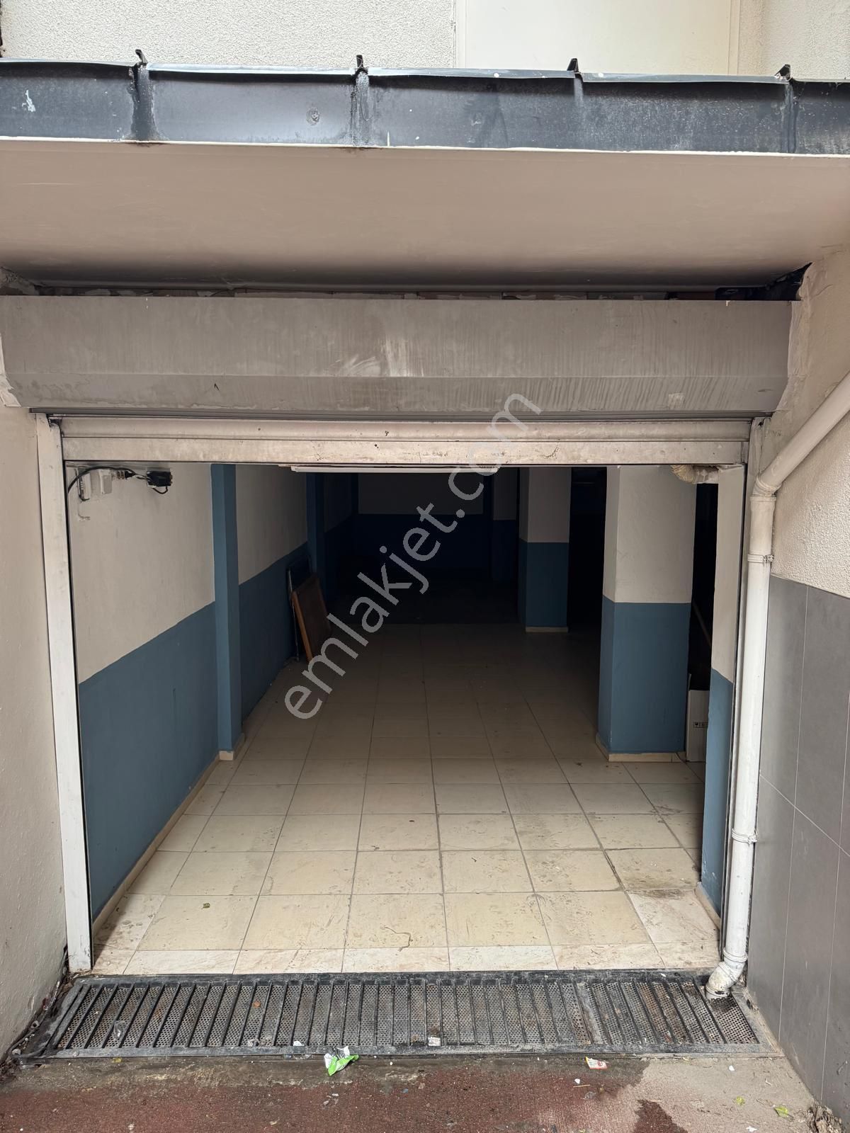 Tevfikbey Mahallesinde 500 M2 Araç Girişine Uygun Dükkan - Görsel 6