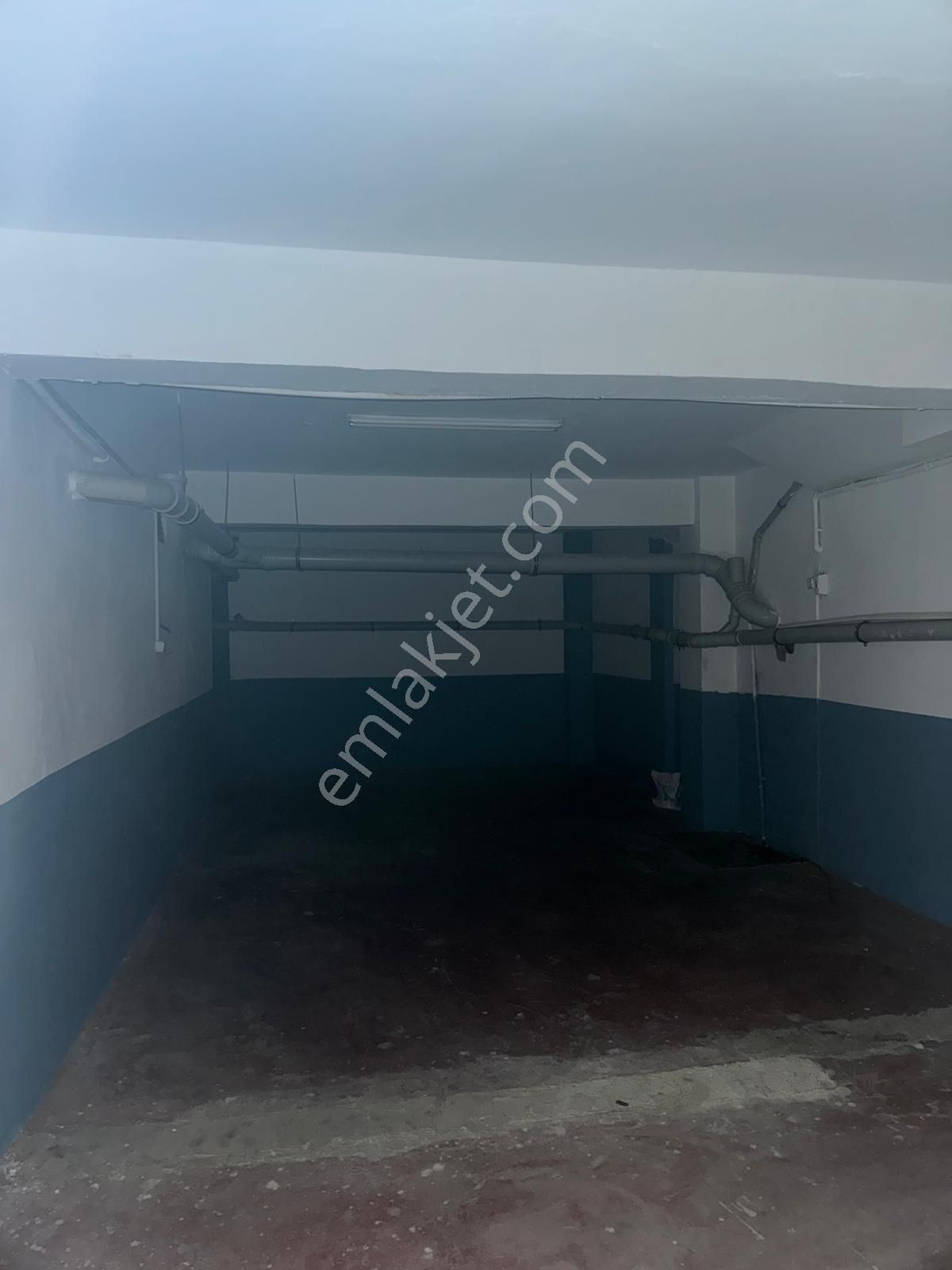 Tevfikbey Mahallesinde 500 M2 Araç Girişine Uygun Dükkan - Görsel 13