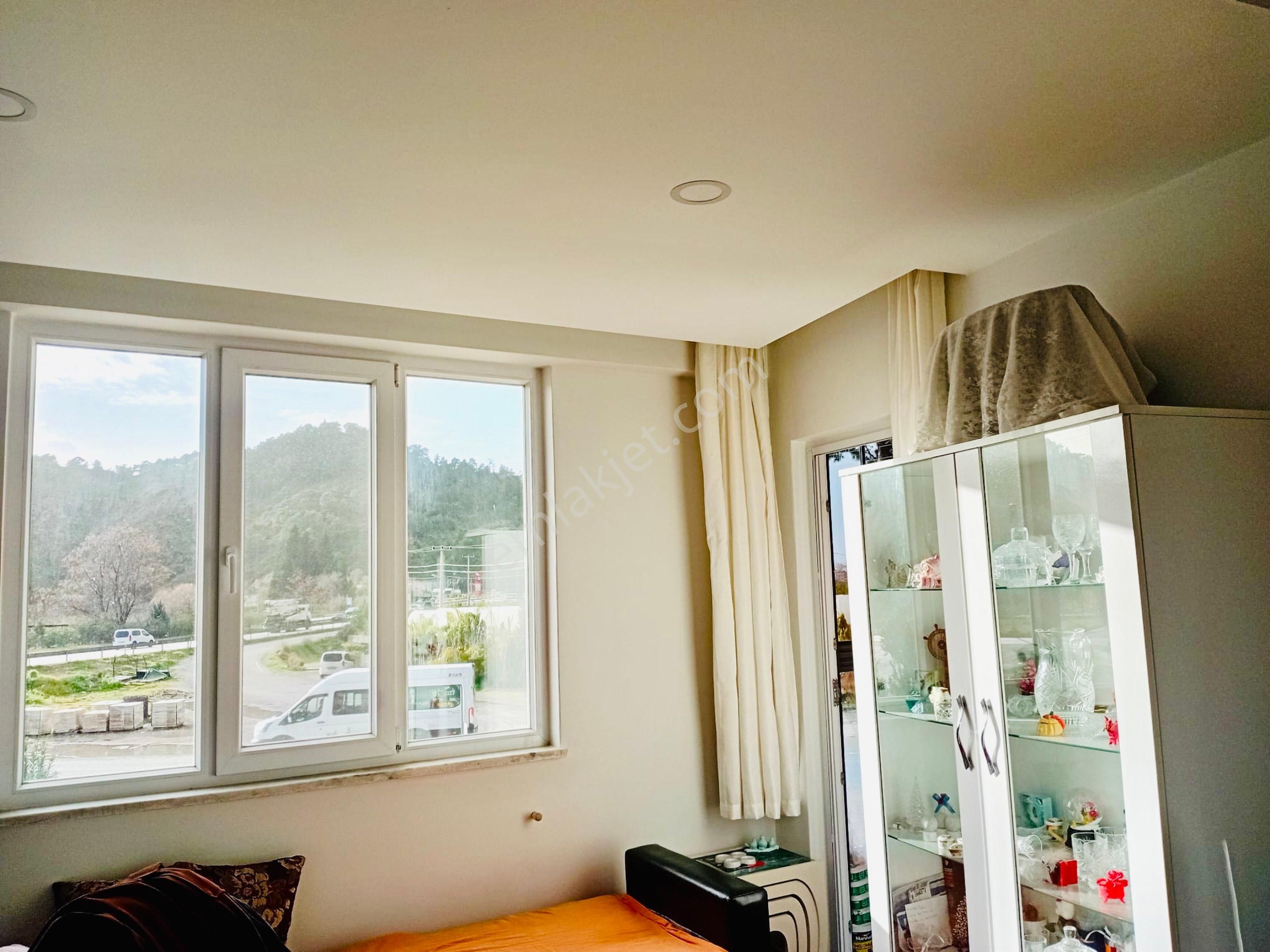 Fethiye Yolu Üzerinde Satılık 1+1 Ara Kat Daire - Görsel 13