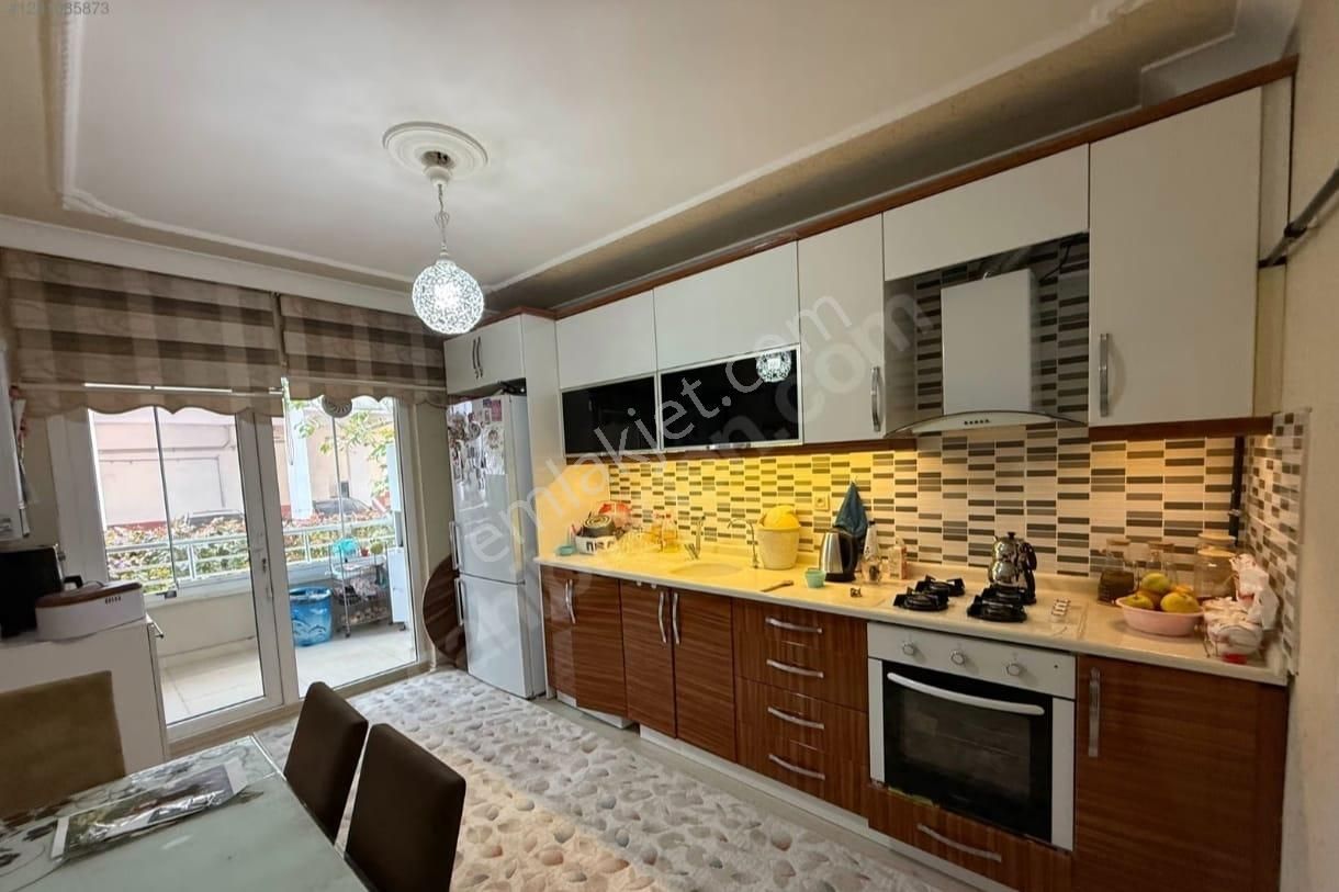 Etimesgut Ahi Mesut Mahallesi'nde 3+1 Asansörlü Satılık Daire