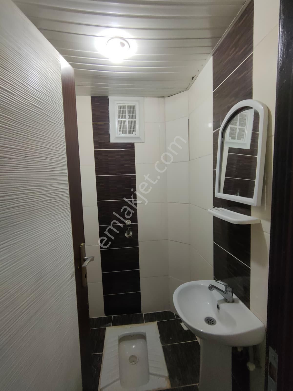 Bağcılarda Gökkuşağı Düğün Salonu Civarı İki Daire Üzeri Satılık 3+1 Daire - Görsel 14
