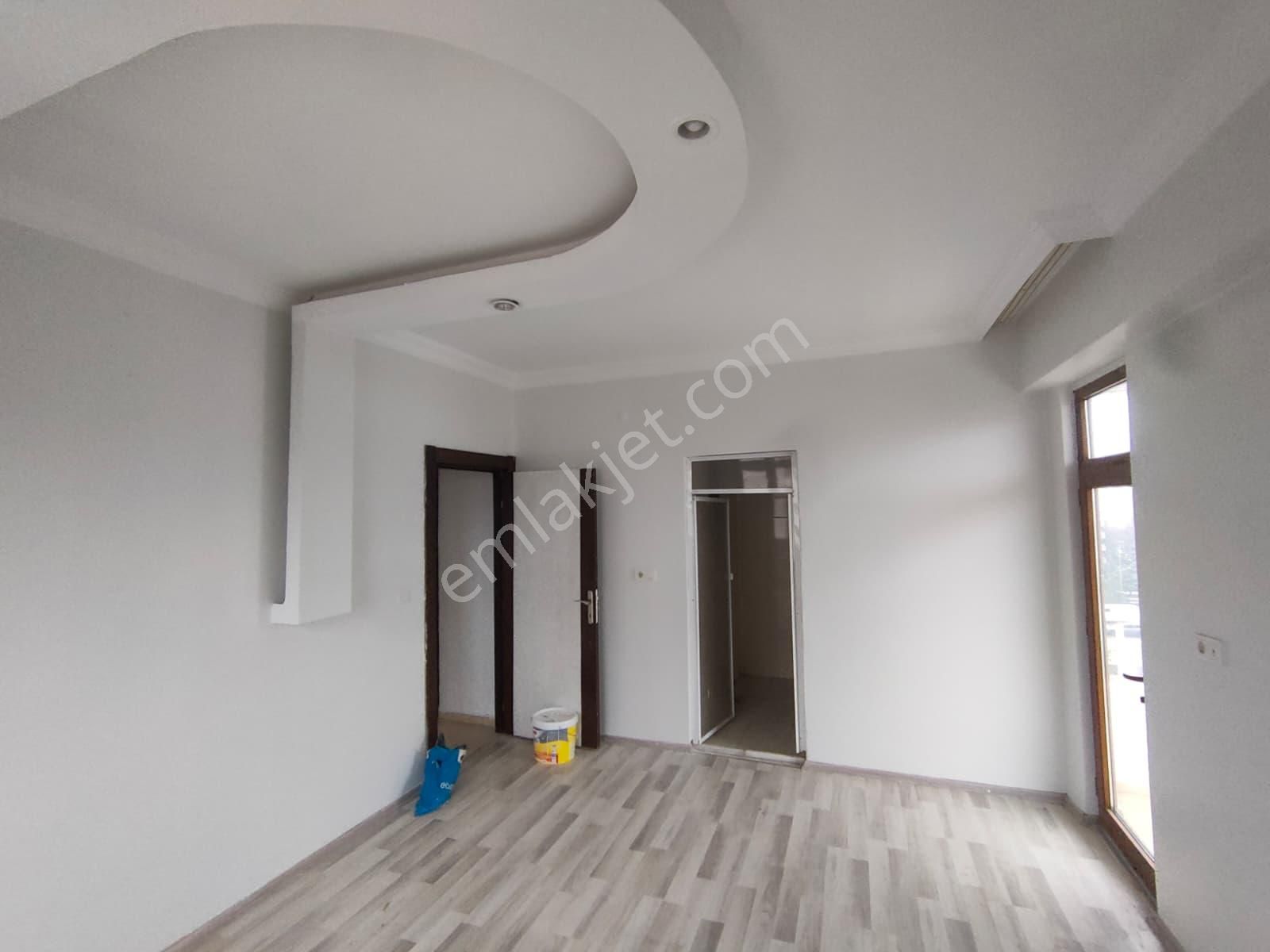Bağcılarda Gökkuşağı Düğün Salonu Civarı İki Daire Üzeri Satılık 3+1 Daire - Görsel 8
