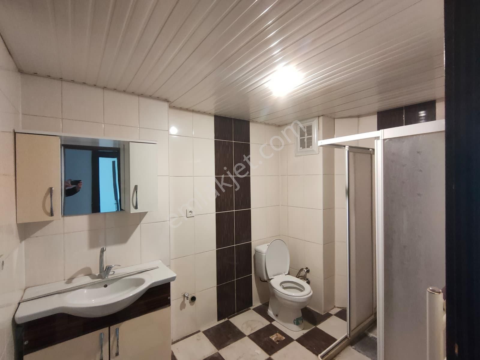 Bağcılarda Gökkuşağı Düğün Salonu Civarı İki Daire Üzeri Satılık 3+1 Daire - Görsel 13