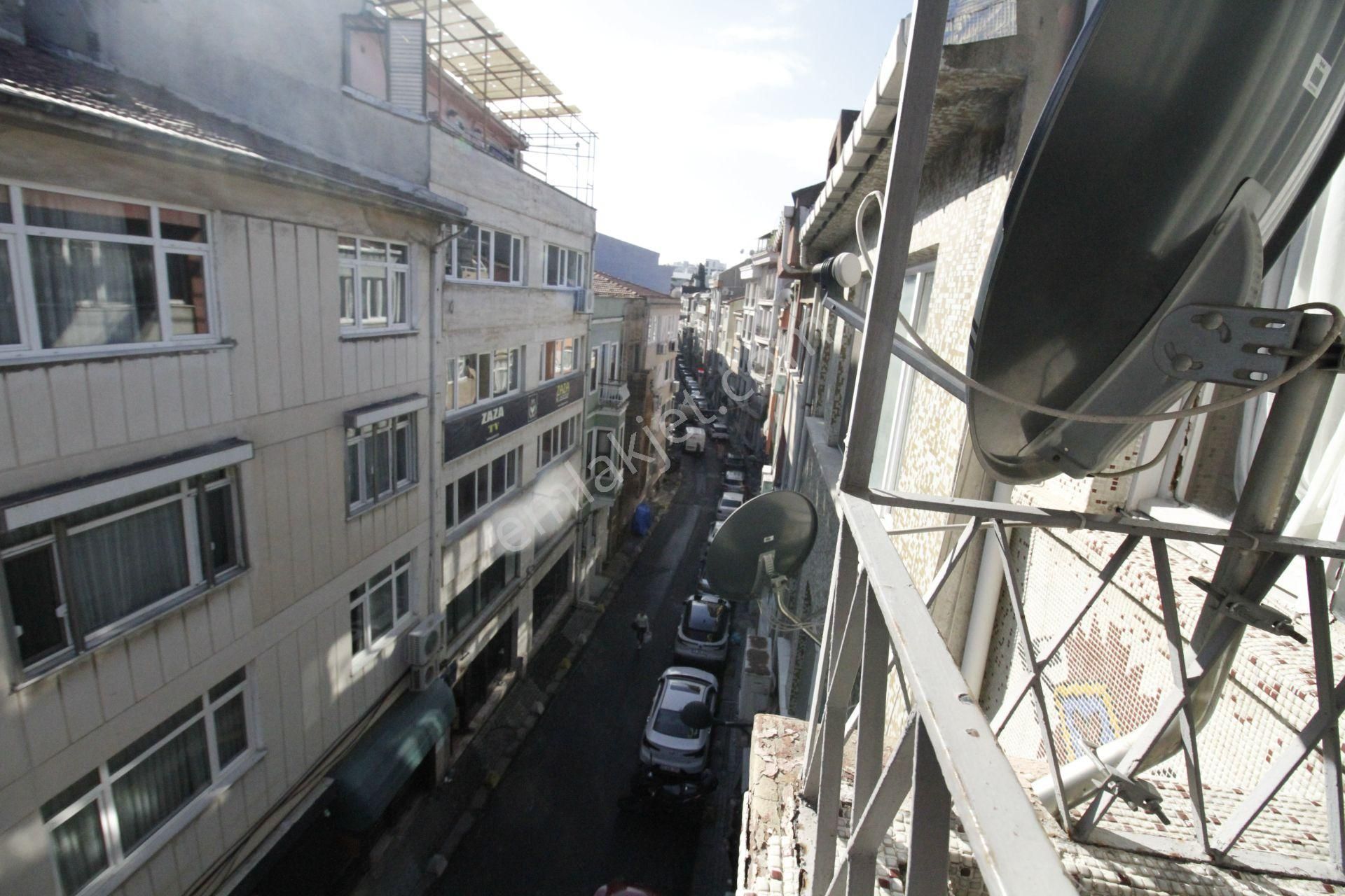 Şişli Ergenekon'da Tarihi Eser Niteliğinde 5 Katlı Bina - Görsel 18