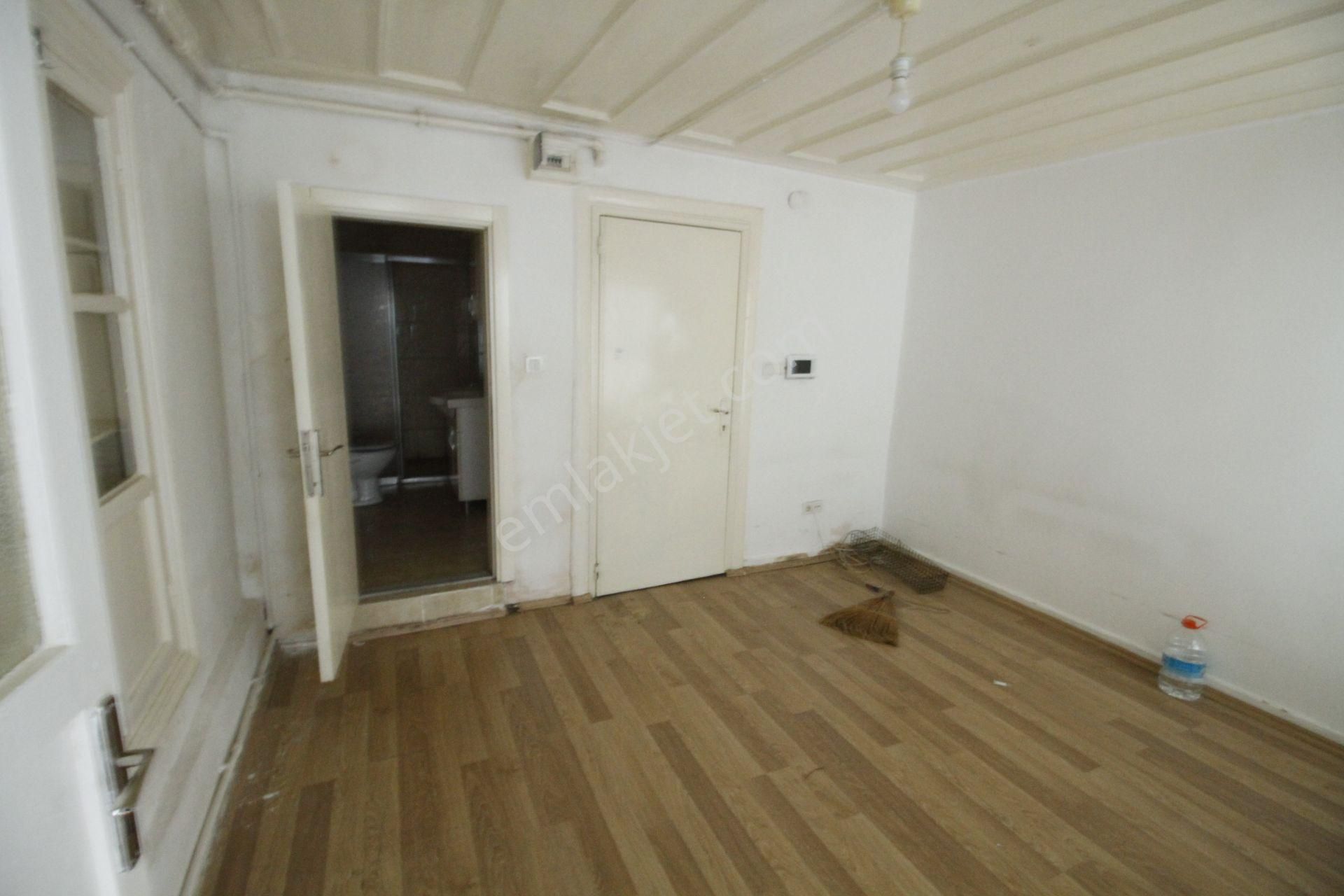 Şişli Ergenekon'da Tarihi Eser Niteliğinde 5 Katlı Bina - Görsel 11