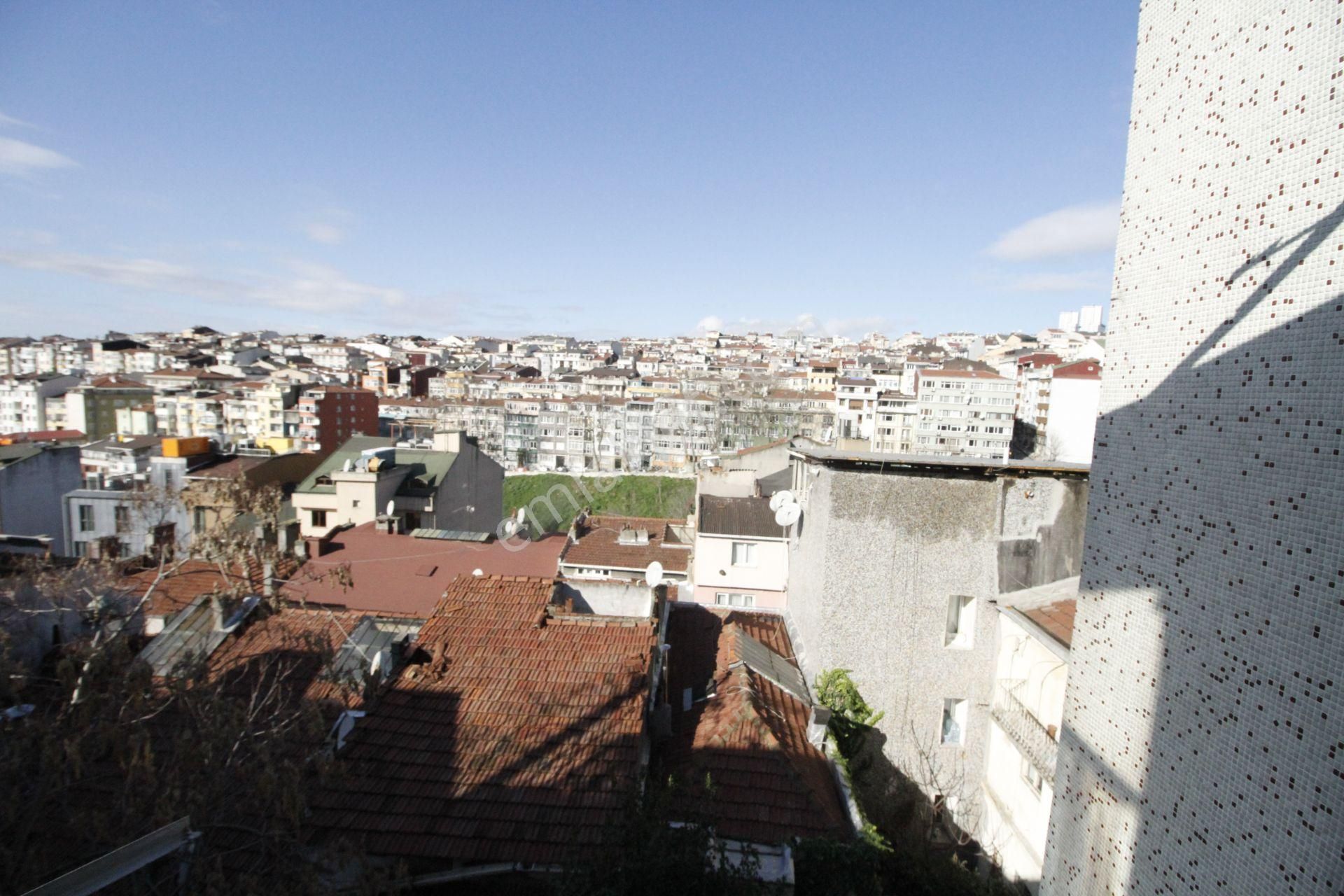 Şişli Ergenekon'da Tarihi Eser Niteliğinde 5 Katlı Bina - Görsel 25