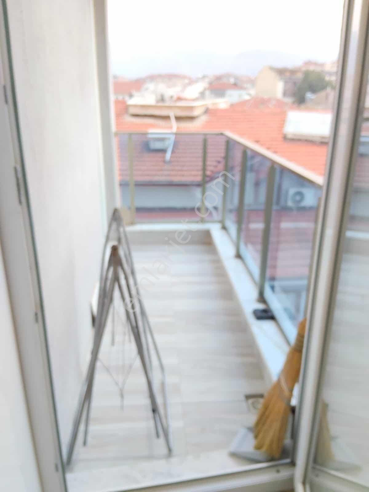 Şehrin Merkezinde Konservatuar Yanı Arakat 2+1*eşyalı Apart - Görsel 13