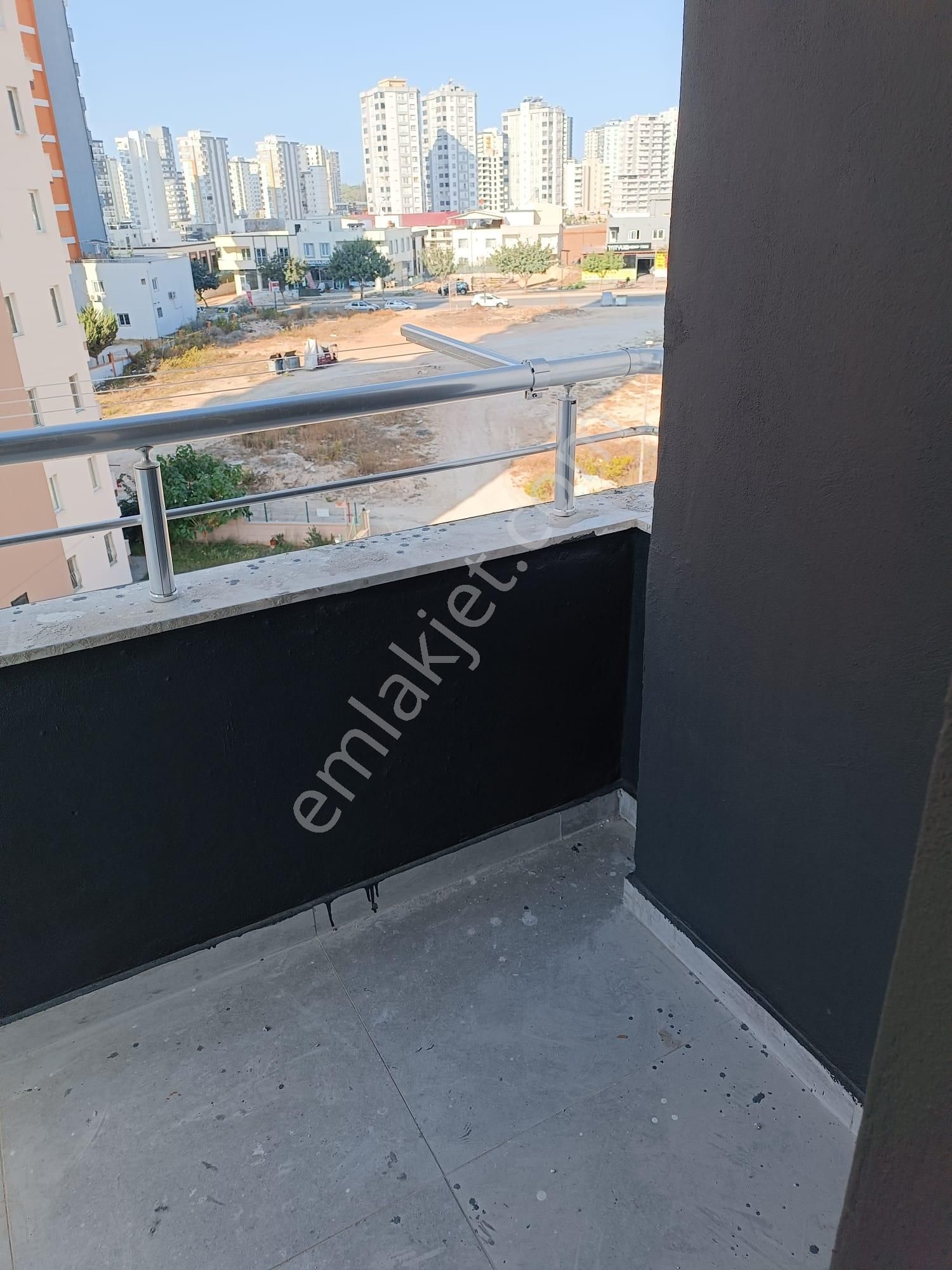 Adana Sarıçam Stadyum Yakınında Bina Yeni Eşyalar Yeni 1+1 Kiralık Fırsat Daire - Görsel 2