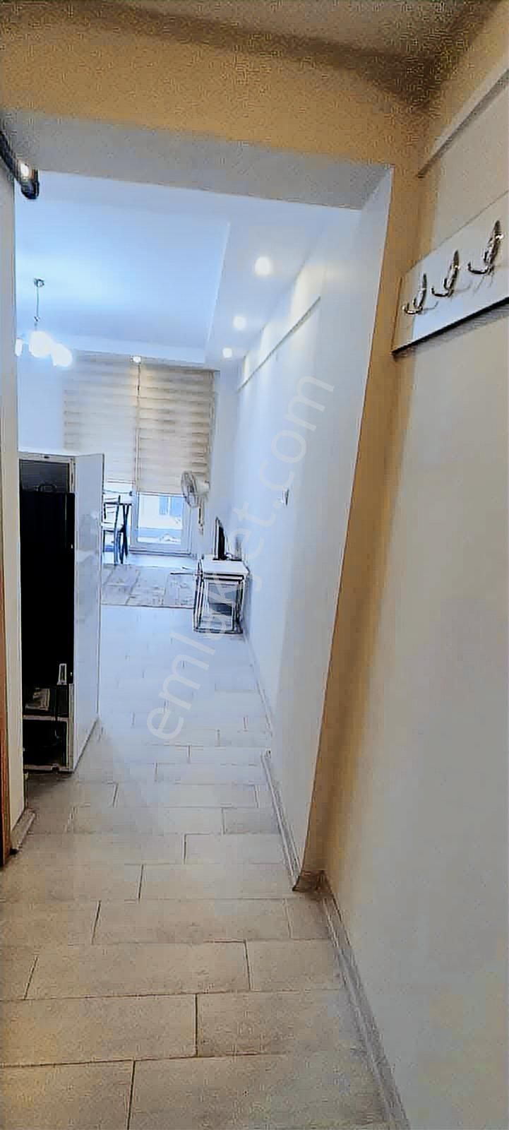 Merkezde Lise Tugay Çınar Mevkide Arakat 1+1 *balkonlu Apart - Görsel 20