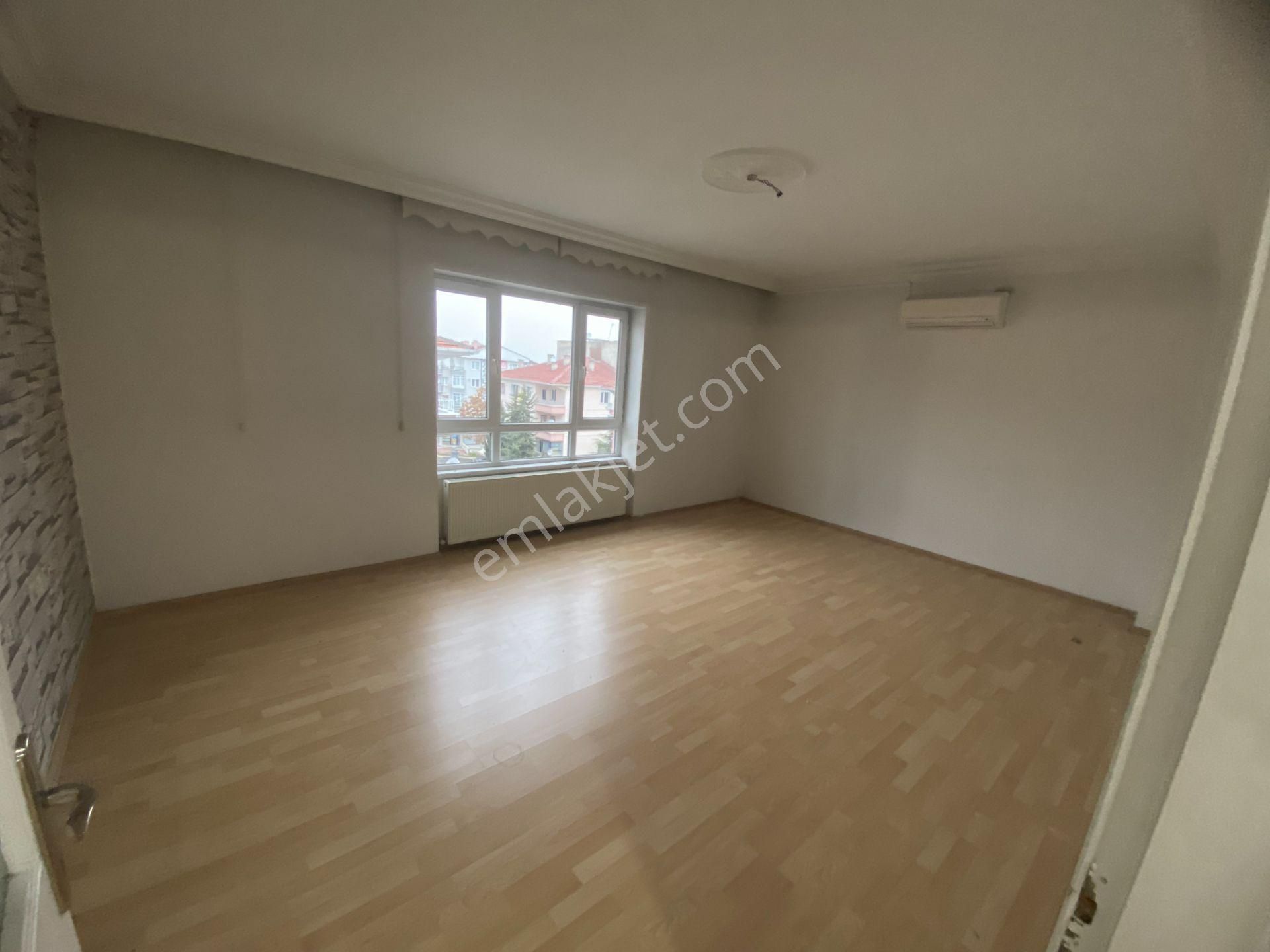 Süvari Mah. Güneş Durağı Yakını 3.kat 3+1 Geniş Kiralık Daire - Görsel 2