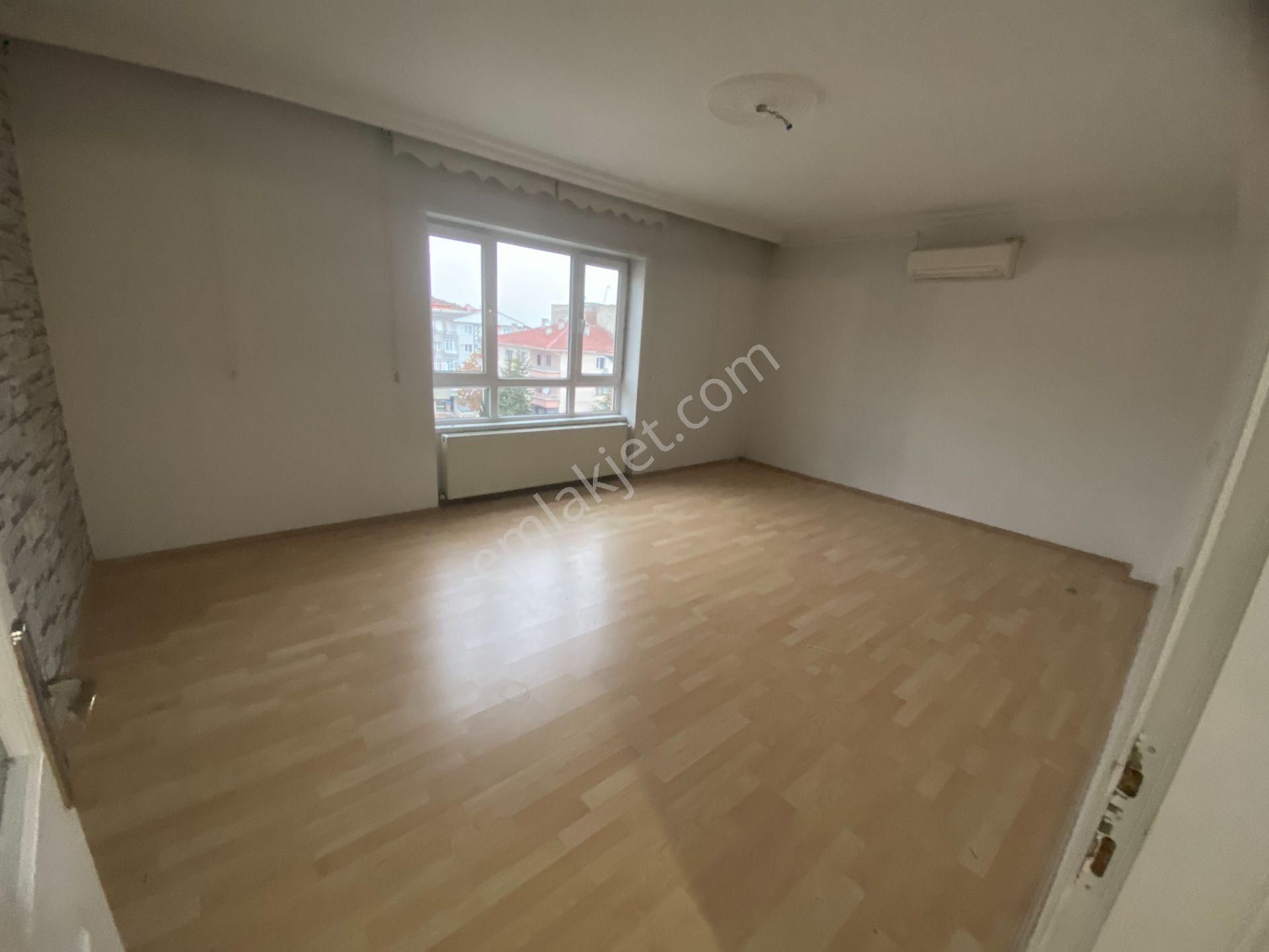 Süvari Mah. Güneş Durağı Yakını 3.kat 3+1 Geniş Kiralık Daire - Görsel 8