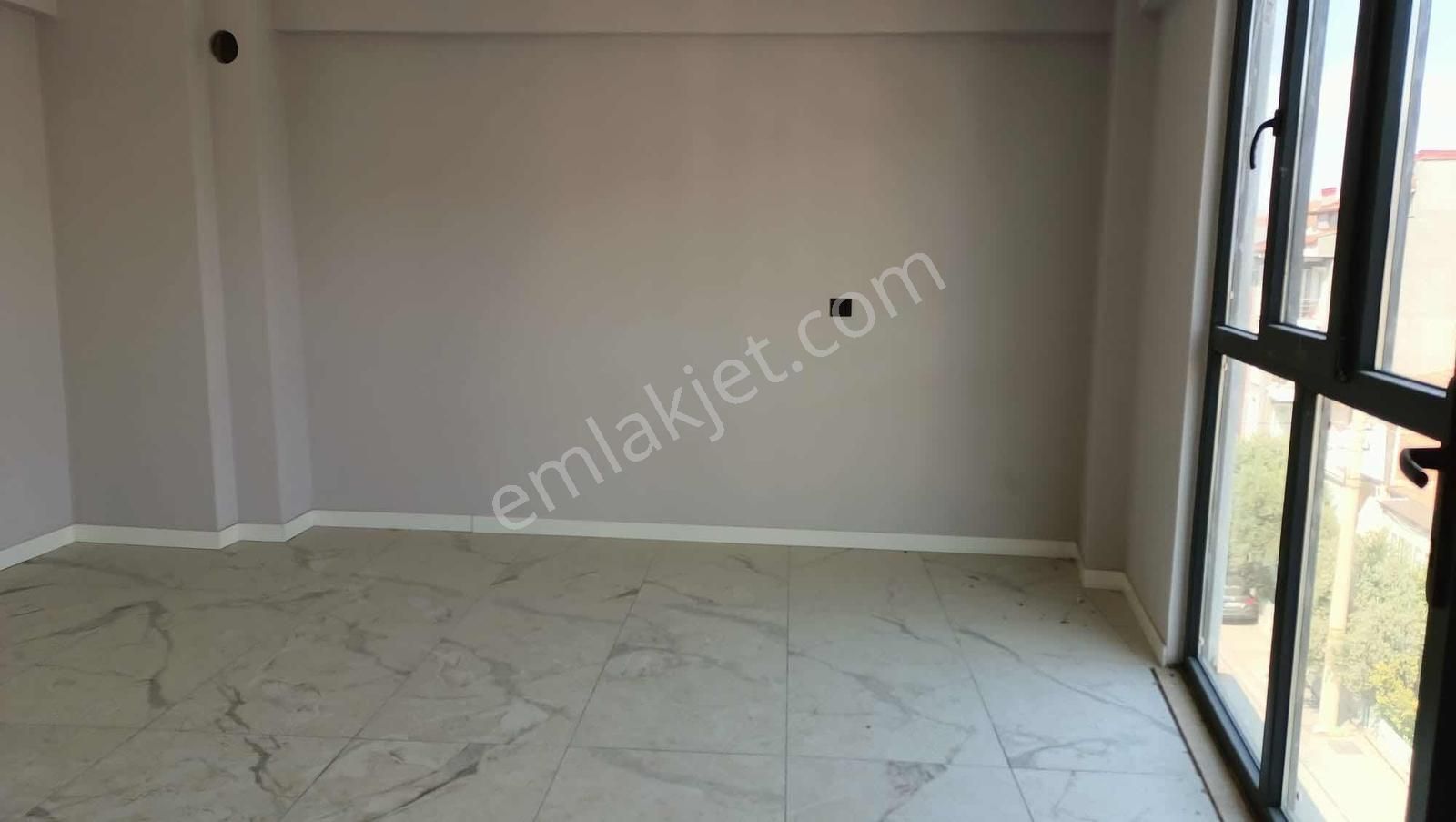 Sırakapılar Mahallesi Fırat Pastanesi Yakını Satılık Daire - Görsel 22