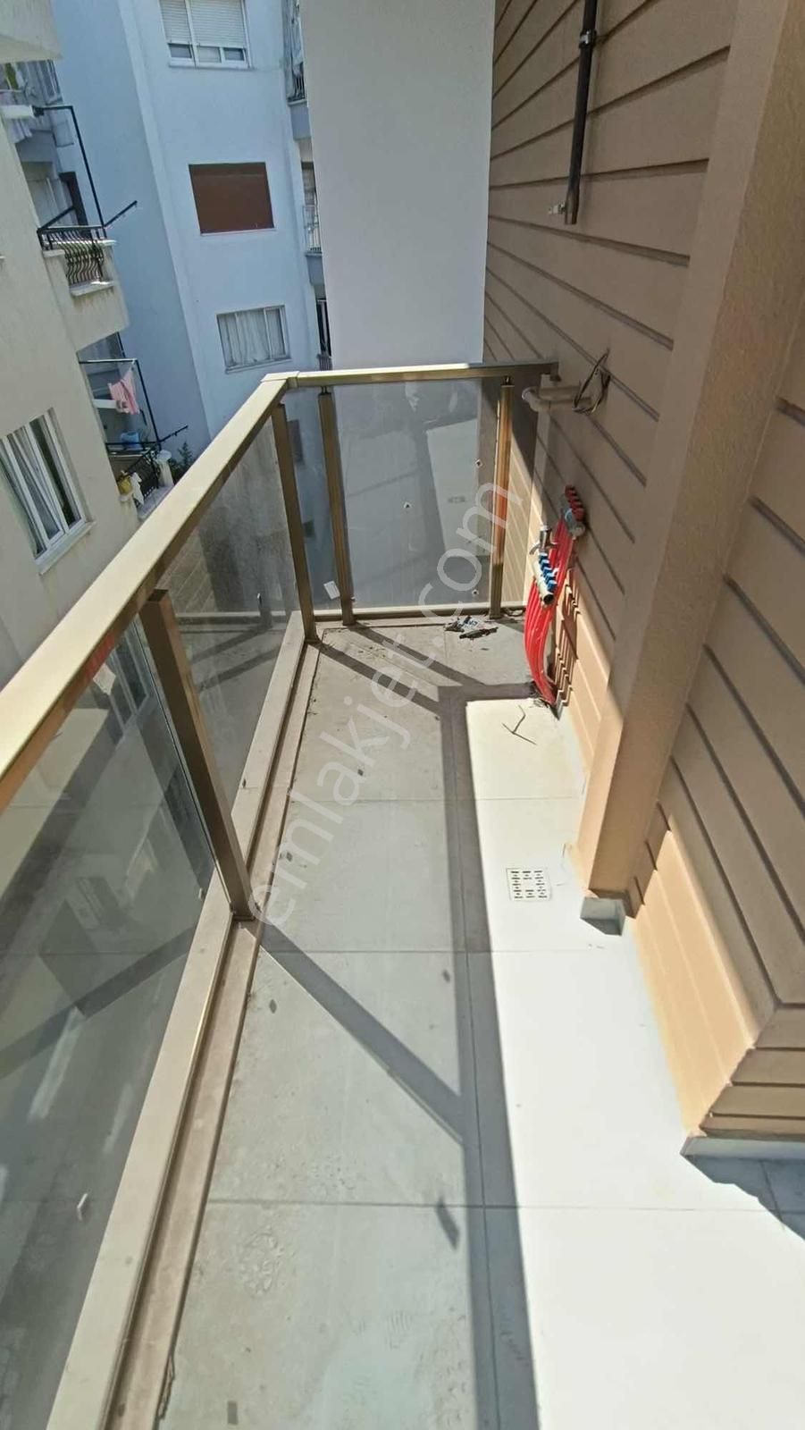 Sırakapılar Mahallesi Fırat Pastanesi Yakını Satılık Daire - Görsel 25