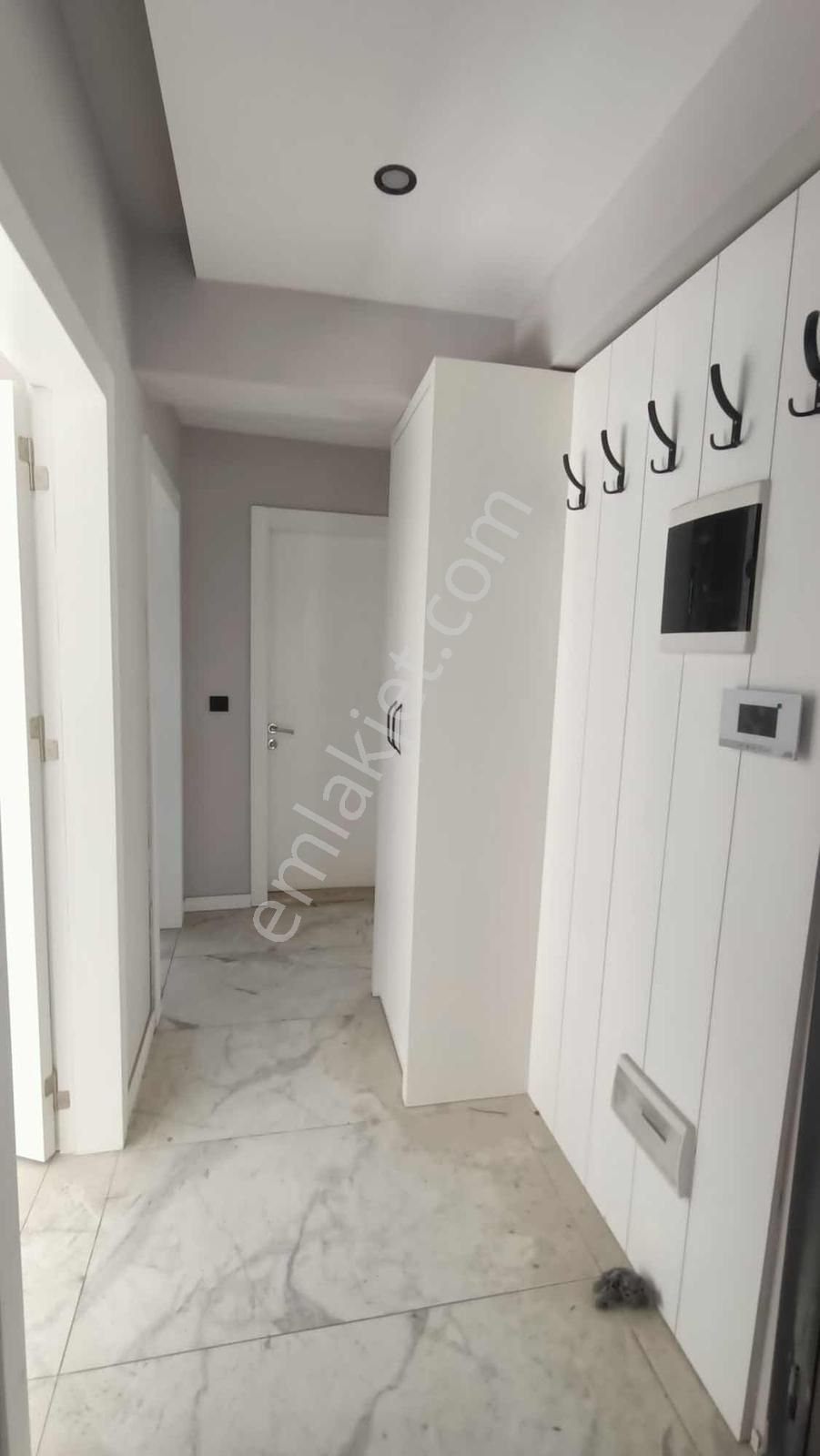 Sırakapılar Mahallesi Fırat Pastanesi Yakını Satılık Daire - Görsel 7