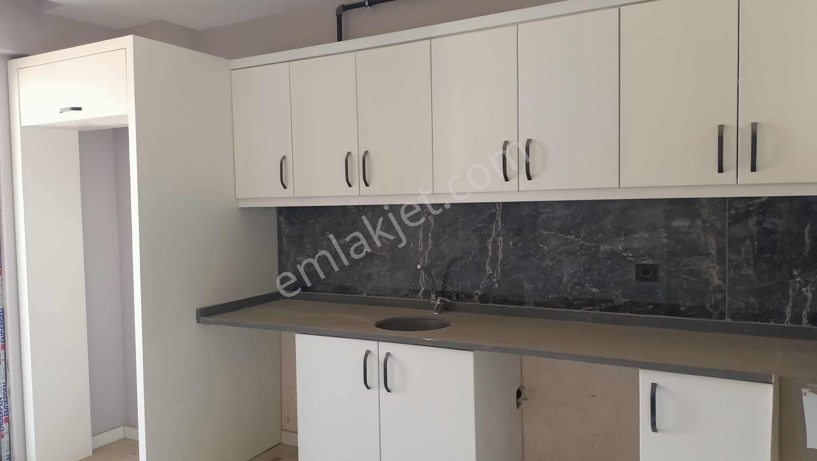 Sırakapılar Mahallesi Fırat Pastanesi Yakını Satılık Daire - Görsel 12