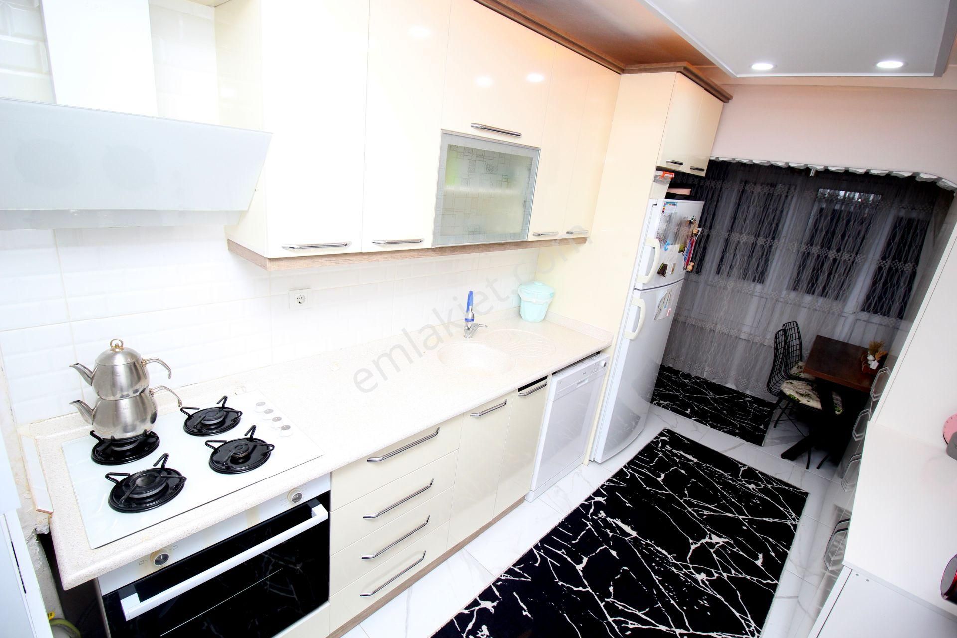 Emre Emlaktan Sincan Selçuklu'da Full+full Yapılı 3+1 Satılık Daire