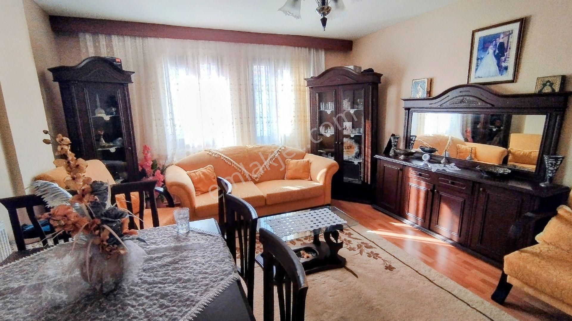 Latmos Emlak Tan Çeltikçi Mah Satılık 3+1 Masrafsız Tadilatı Yapılmış Daire