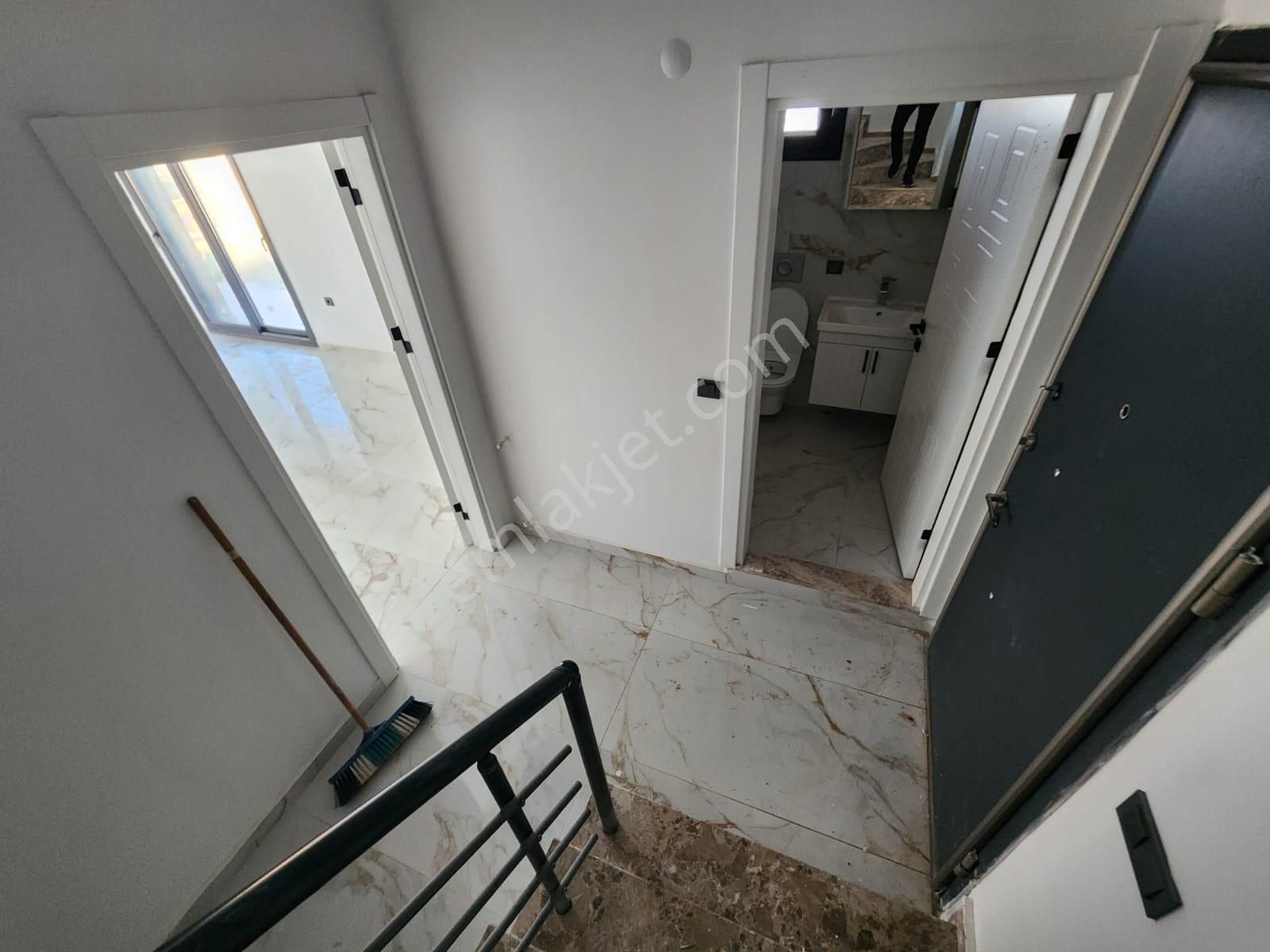 Hisar Mahallesi’nde Doğa İçinde Lüks Yaşam! Müstakil Bahçeli -bitişik Nizam 3+1 Villa - Görsel 4