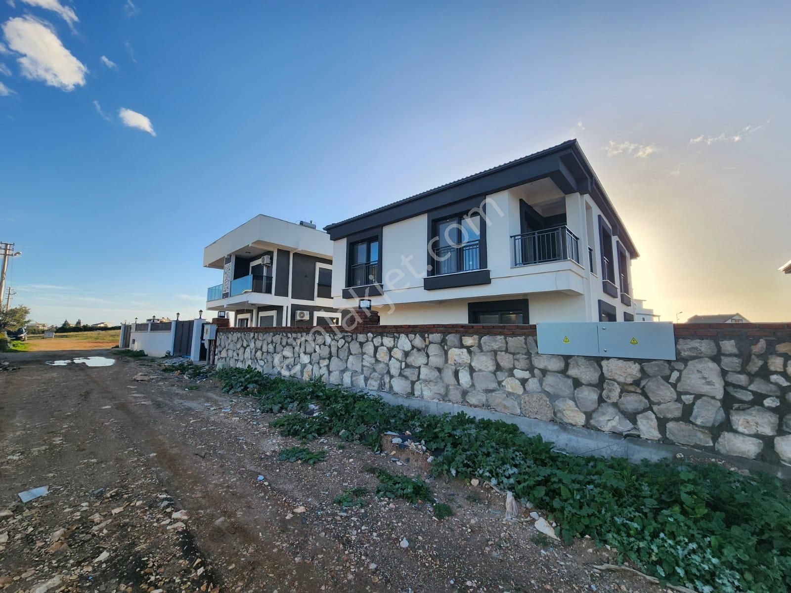 Hisar Mahallesi’nde Doğa İçinde Lüks Yaşam! Müstakil Bahçeli -bitişik Nizam 3+1 Villa - Görsel 21