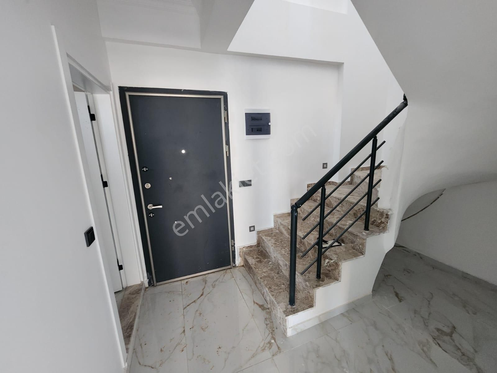 Hisar Mahallesi’nde Doğa İçinde Lüks Yaşam! Müstakil Bahçeli -bitişik Nizam 3+1 Villa - Görsel 19