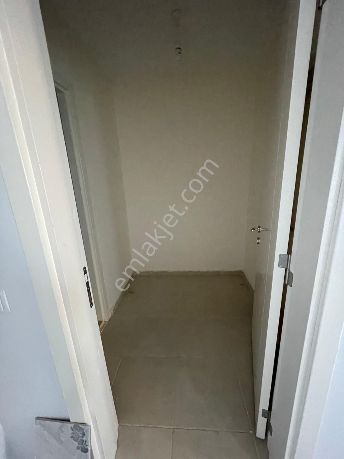 Adana Sarıçam Osmangazide Migros Çivarında 2+1 Fırsat Kaçmaz Bir Kiralık Daire - Görsel 11