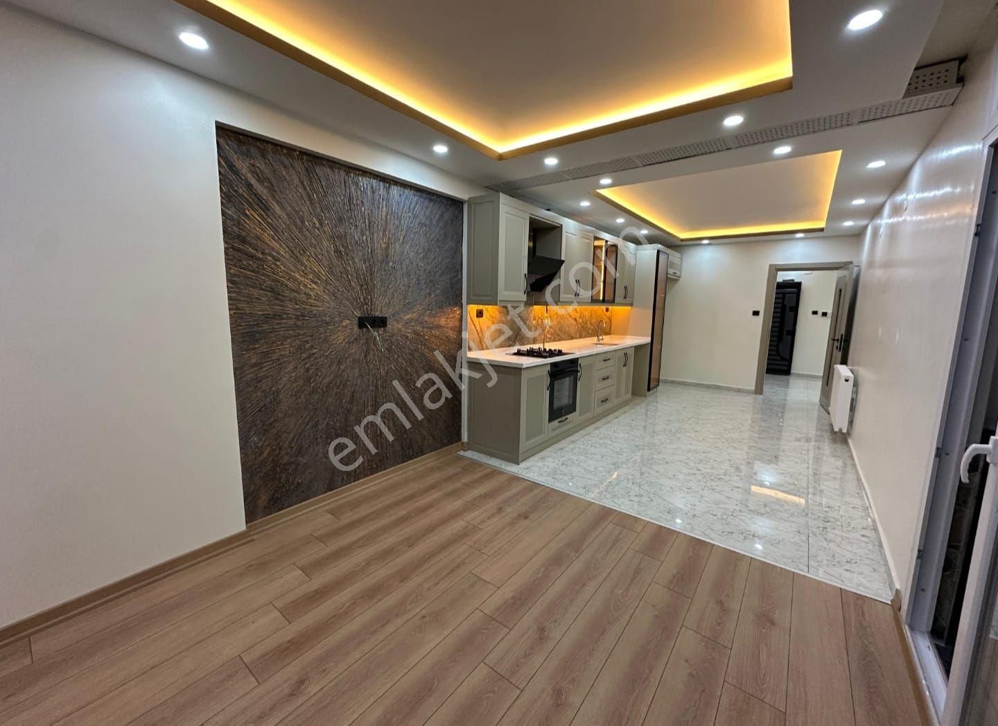 Toros Mahallesi Hyal Park Civarı 5+1 Açık Mutfak+doğalgazlı+çift Banyolu Satılık Daire - Görsel 3