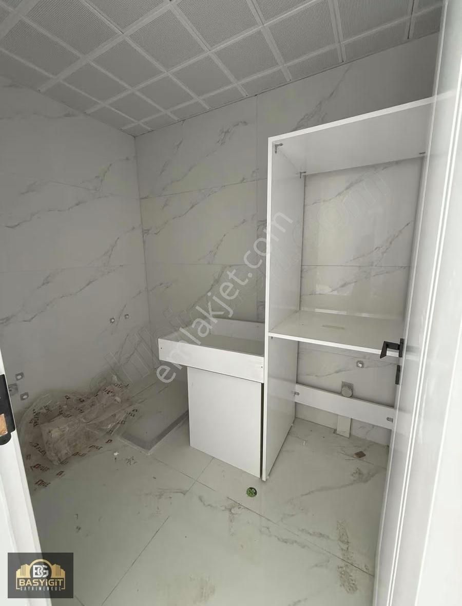 Efendi Mah.ringyolu Yakını 2+1,92m2 Özel Otoparklı Lüks Daire - Görsel 11