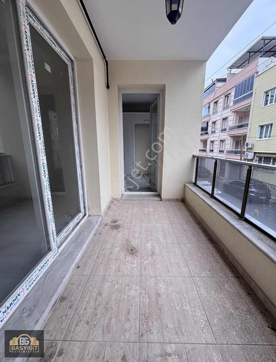 Atatürk Mah. Pazar Pazarına Yakın 3+1 155 M2 Satılık Daire - Görsel 8