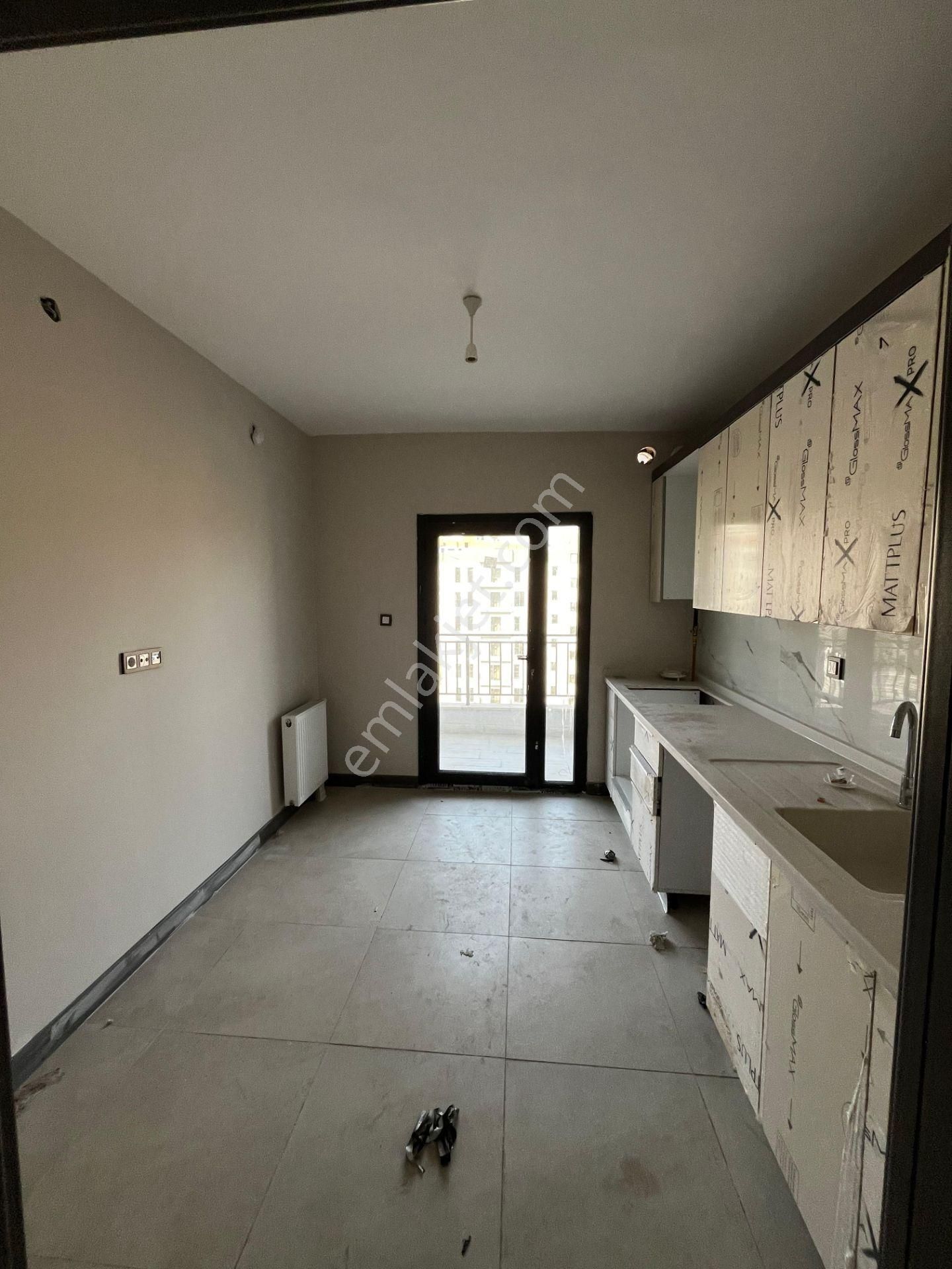 Adana Sarıçam Göztepe Tokilerde 3+1 Kiralık Kullanılmamış Sıfır Fırsat Daire - Görsel 11