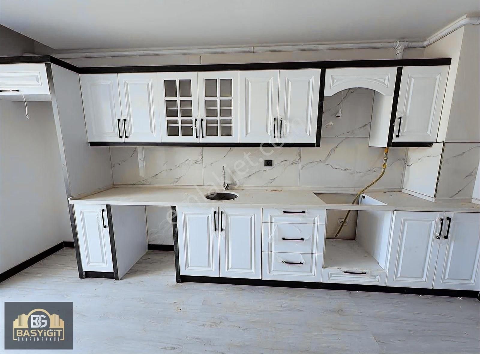 Reşatbey Mah.umut Parkı Yakını 4+1,240m2 Öncephe Sıfır Dubleks - Görsel 12