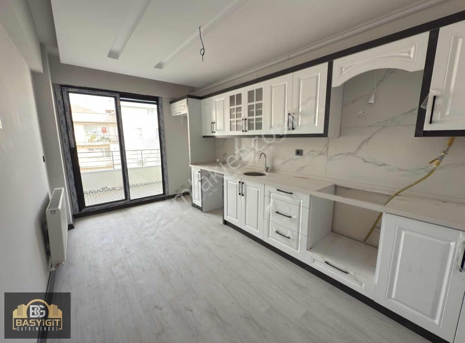 Reşatbey Mah.umut Parkı Yakını 4+1,240m2 Öncephe Sıfır Dubleks - Görsel 14