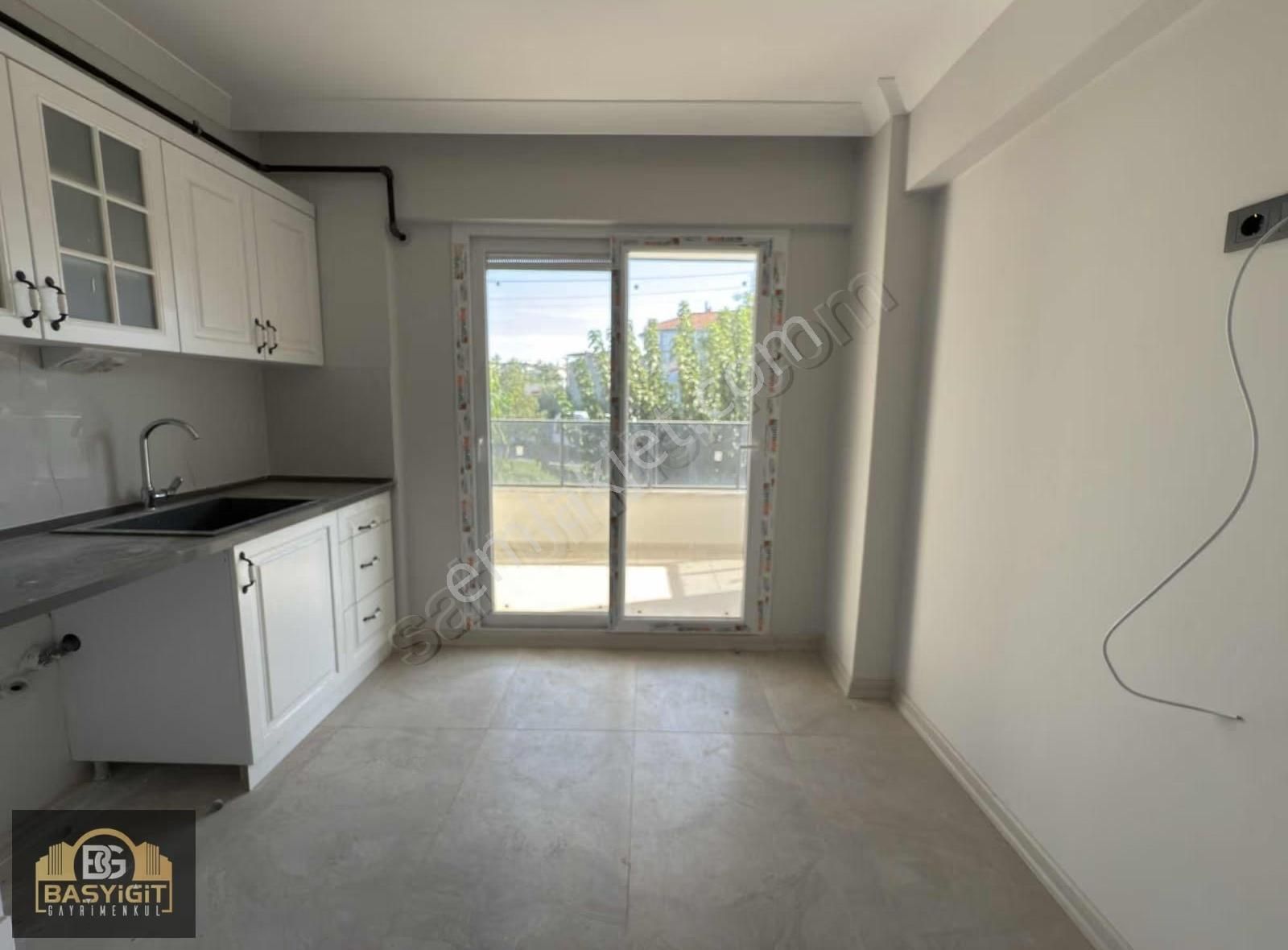 Hürriyet Mh.2+1,88m2 E.banyo,asansör,otopark Satılık Sıfır Daire - Görsel 3