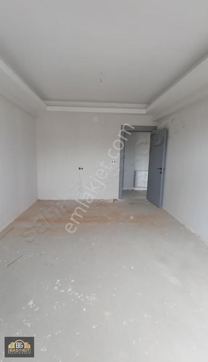 Cumhuriyet Mh. Turyolu Üzeri 2+1 Satılık Daire - Görsel 3