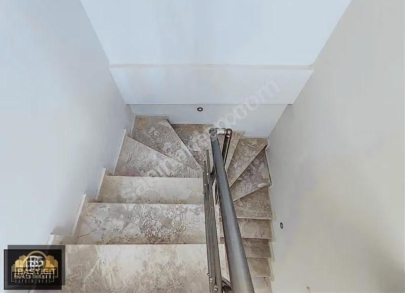 Reşatbey Mah.5+1,230m2 Satılık Öncephe Fırsat Dubleks - Görsel 18