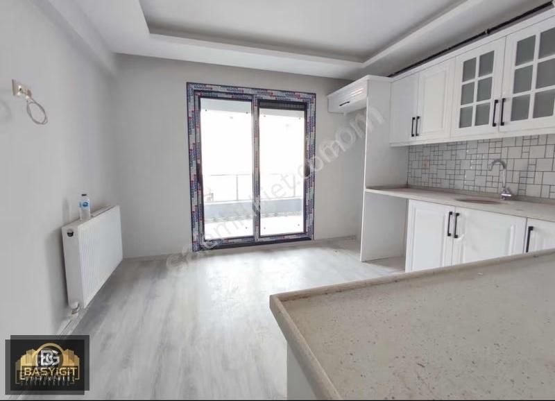 Reşatbey Mah.5+1,230m2 Satılık Öncephe Fırsat Dubleks - Görsel 17