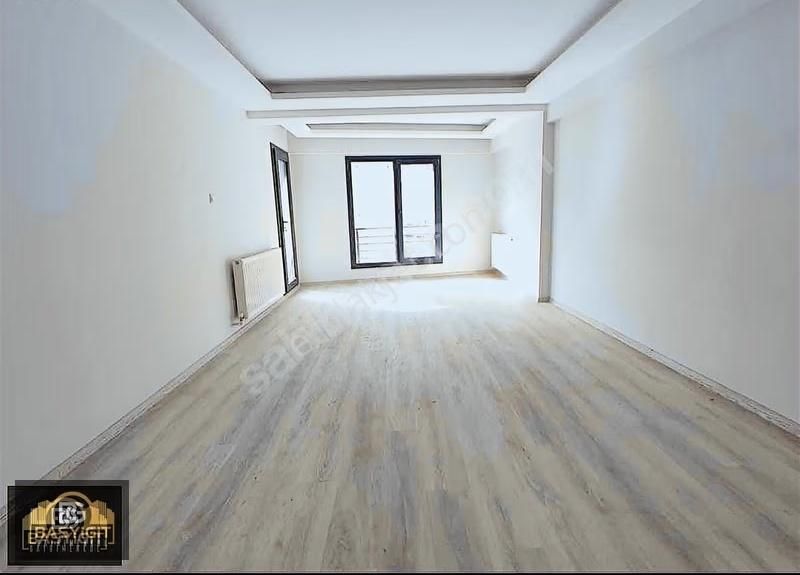 Reşatbey Mah.5+1,230m2 Satılık Öncephe Fırsat Dubleks - Görsel 19