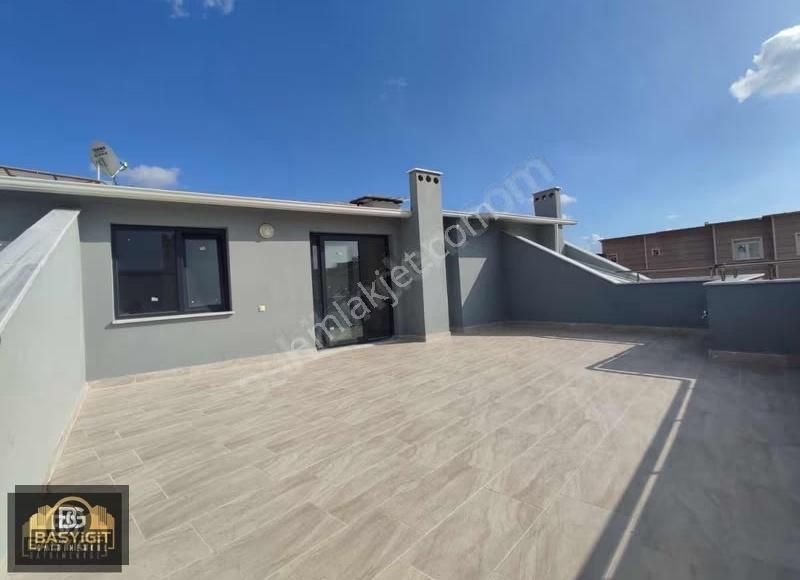 Reşatbey Mah.5+1,230m2 Satılık Öncephe Fırsat Dubleks - Görsel 7