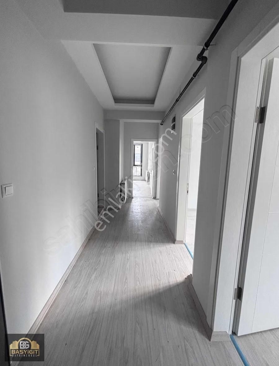 Hürriyet Mah. Cuma Pazarı Yakını 2+1,98m2 Arakat Satılık Daire - Görsel 19