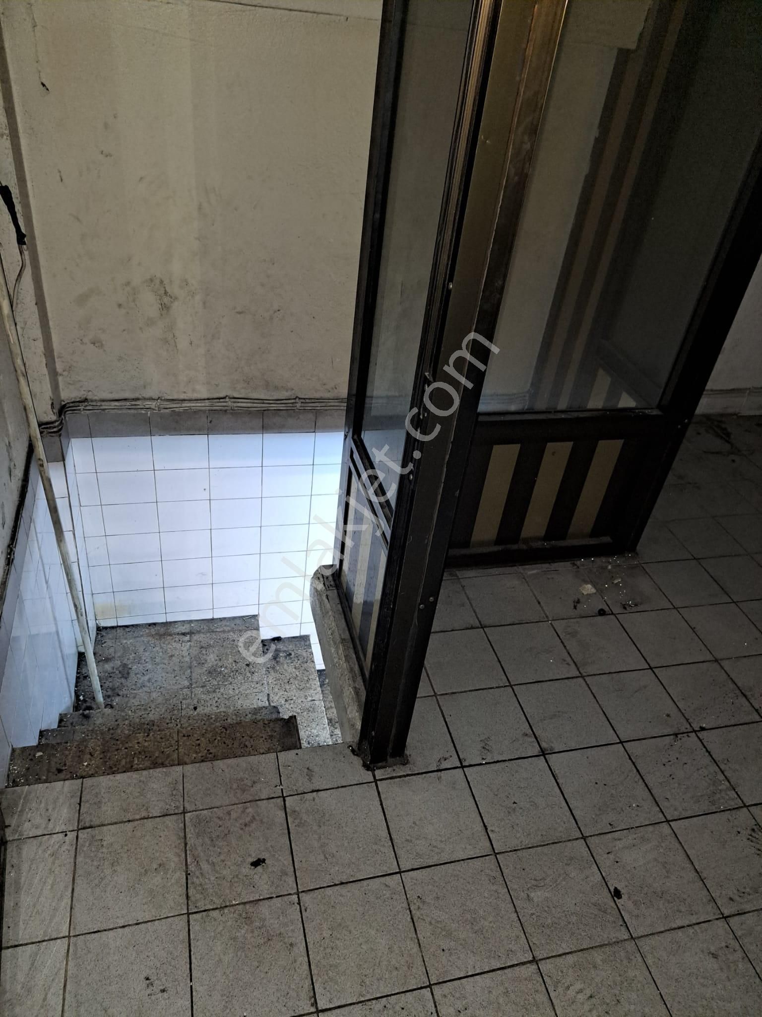 Toprak İnşaat...akınsal Oto Sanayide Asma Katlı 75 M2 Boş !!! - Görsel 11