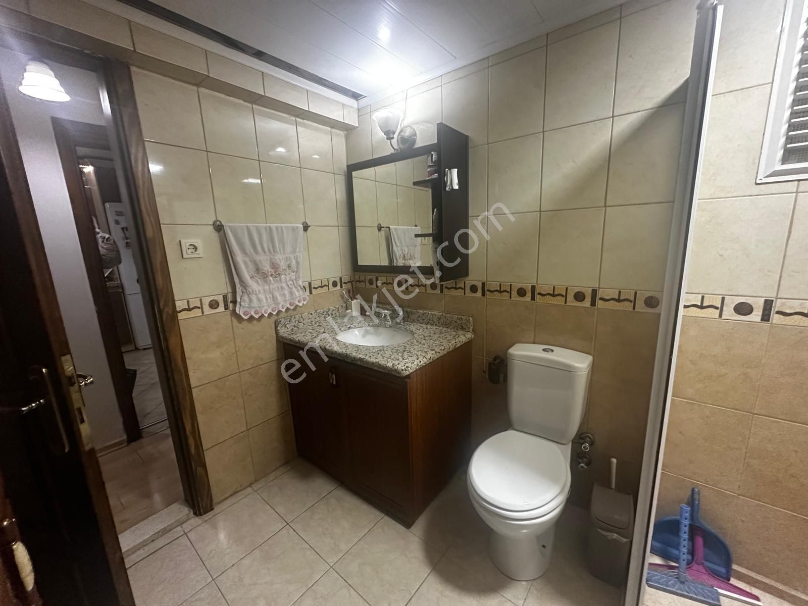 Karşıyaka Anadolu Caddesi Üzeri Otoparklı 3+1 Satılık Daire - Görsel 24