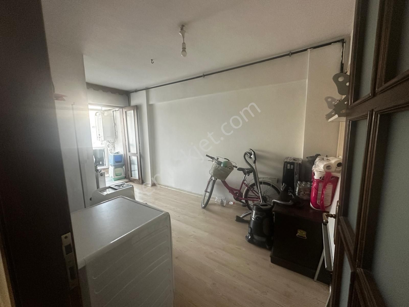 Karşıyaka Anadolu Caddesi Üzeri Otoparklı 3+1 Satılık Daire - Görsel 14