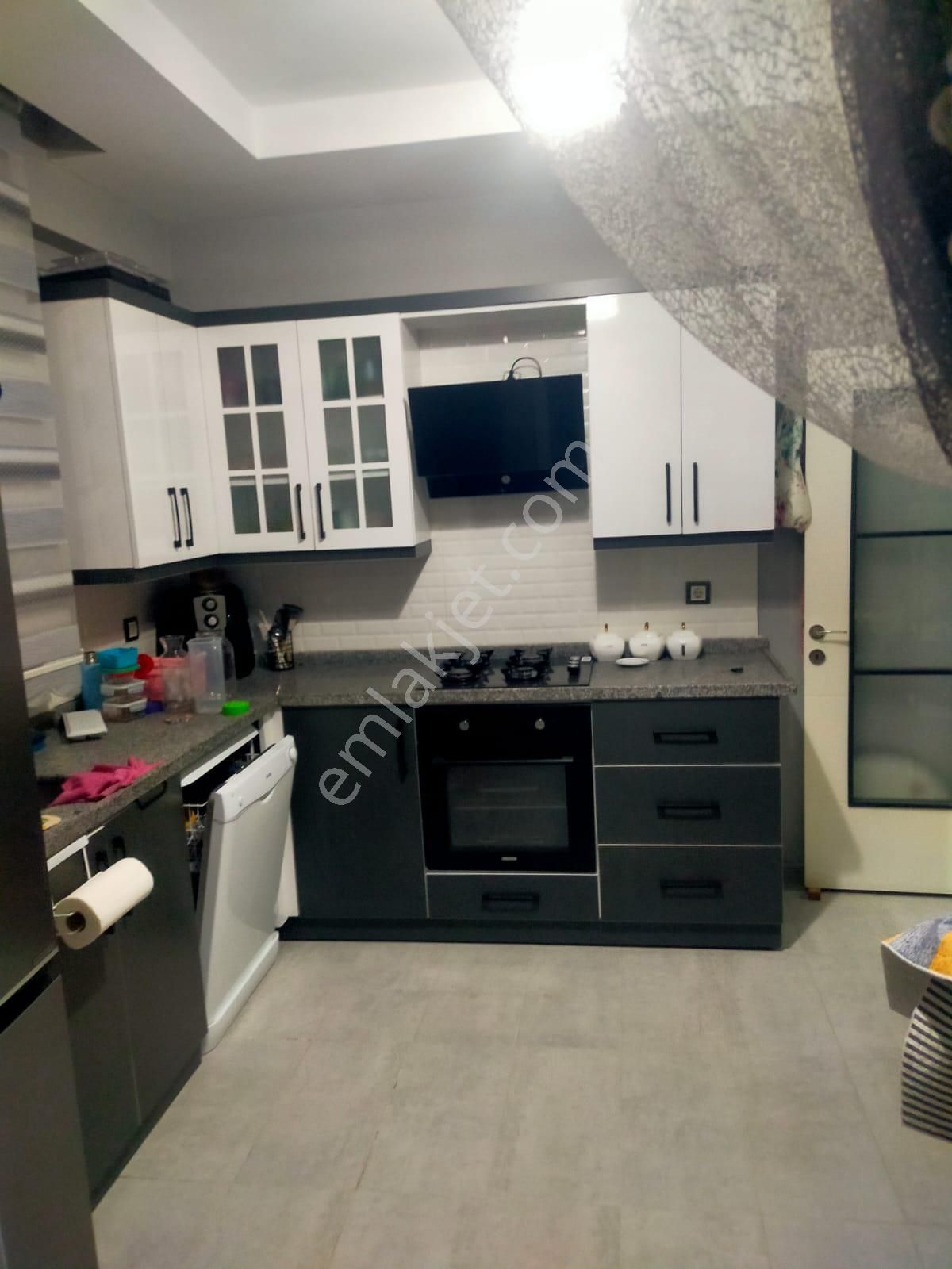 Adana Sarıçamda Elif Su Uludağ Mahallesinde Sarıçam Emniyet Ve Belediye Çivarında 3+1 Kiralık - Görsel 24