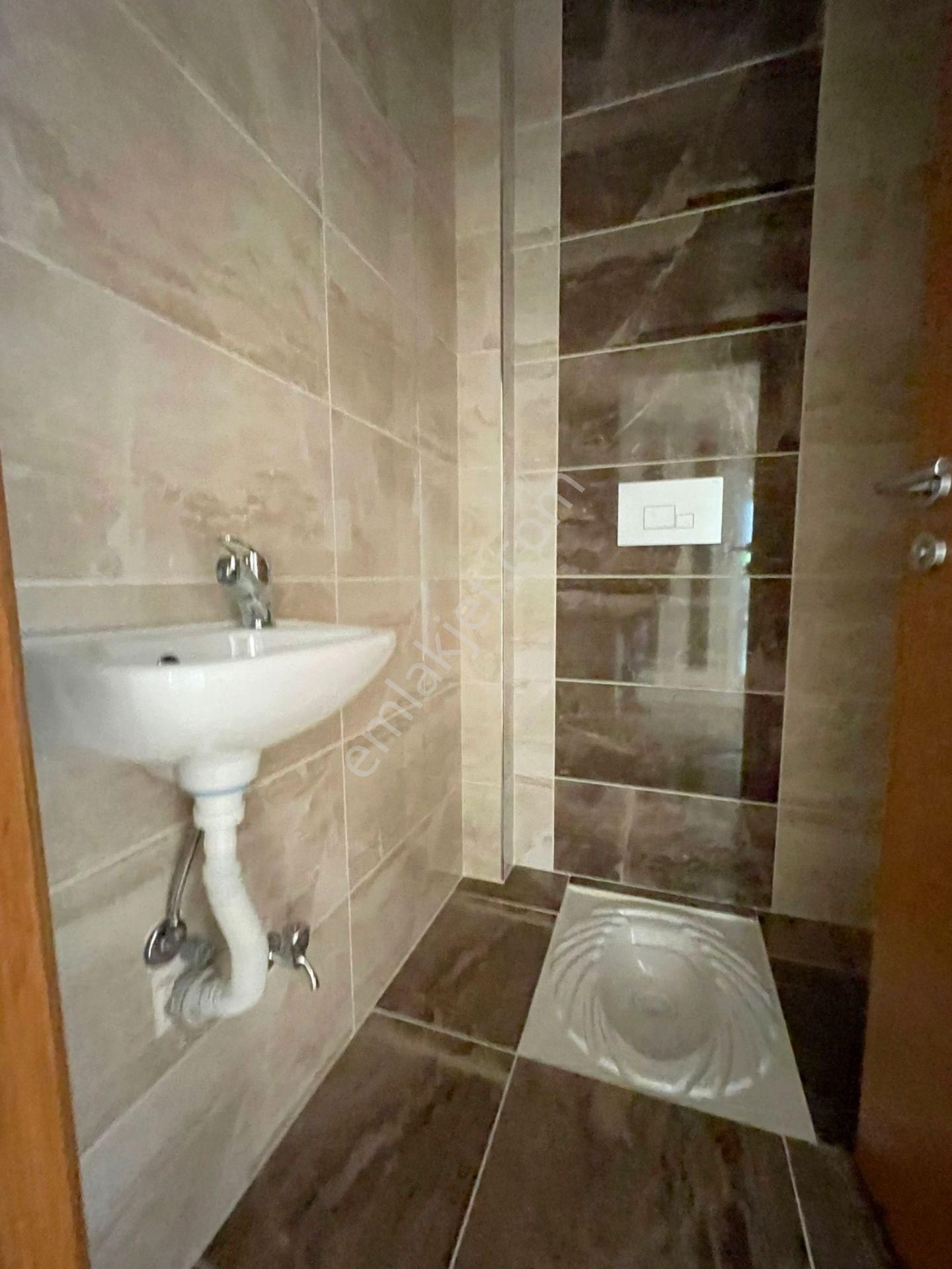 Mertcan'dan Cadde 2dk Metro 9dk Açık Balkonlu Geniş 2+1 Daire - Görsel 16