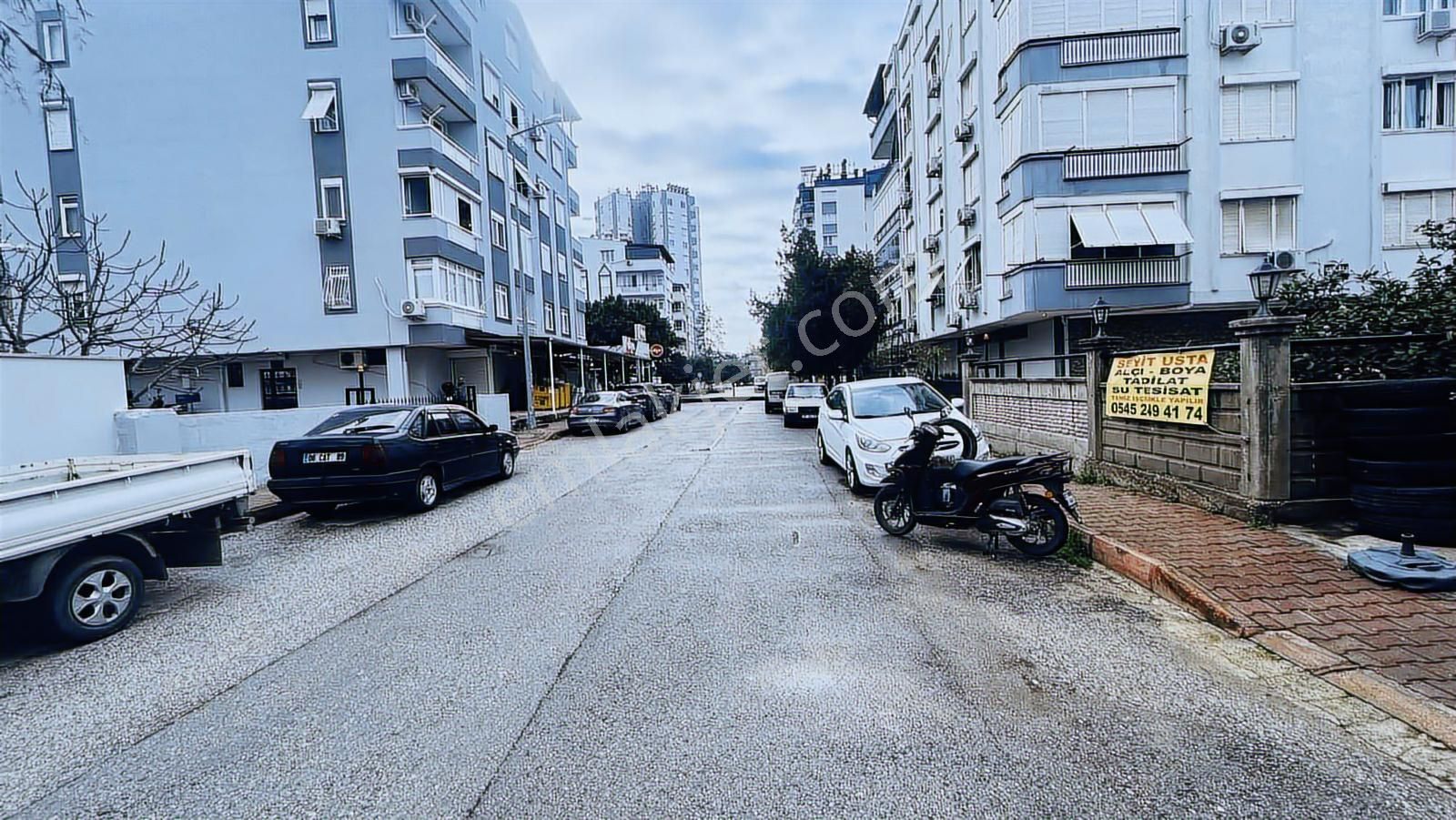 Fener Mahallesinde Merkezi Konumda Kiralık Boş Dükkan - Görsel 2