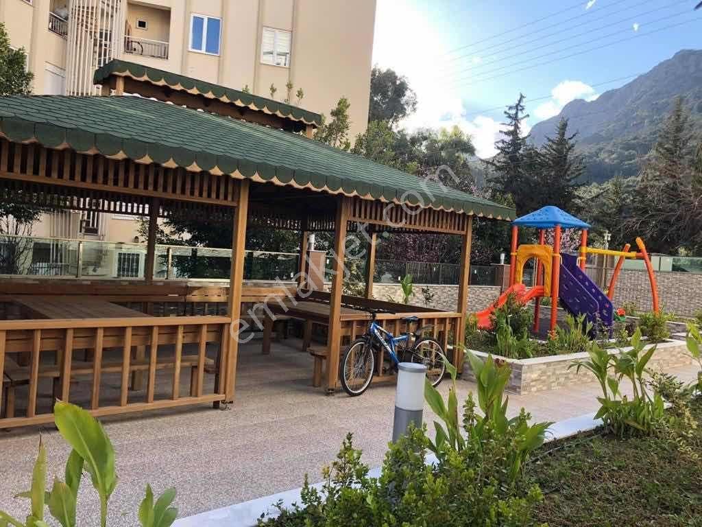 Antalya Konyaaltı Lüks Sıte İçinde Doğalgazlı Full Eşyalı 2+1 - Görsel 27