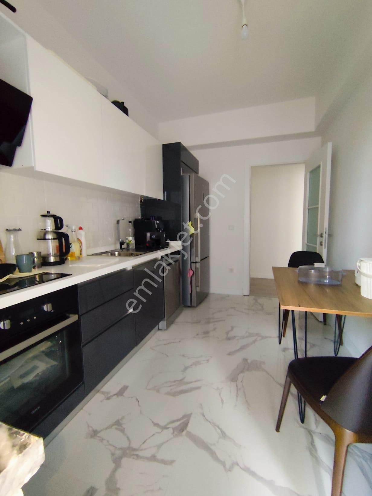 Mertcan Dan Royal Garden Sitesinden 2+1 Ebeveyn Banyolu - İskanlı Fırsat - Görsel 12