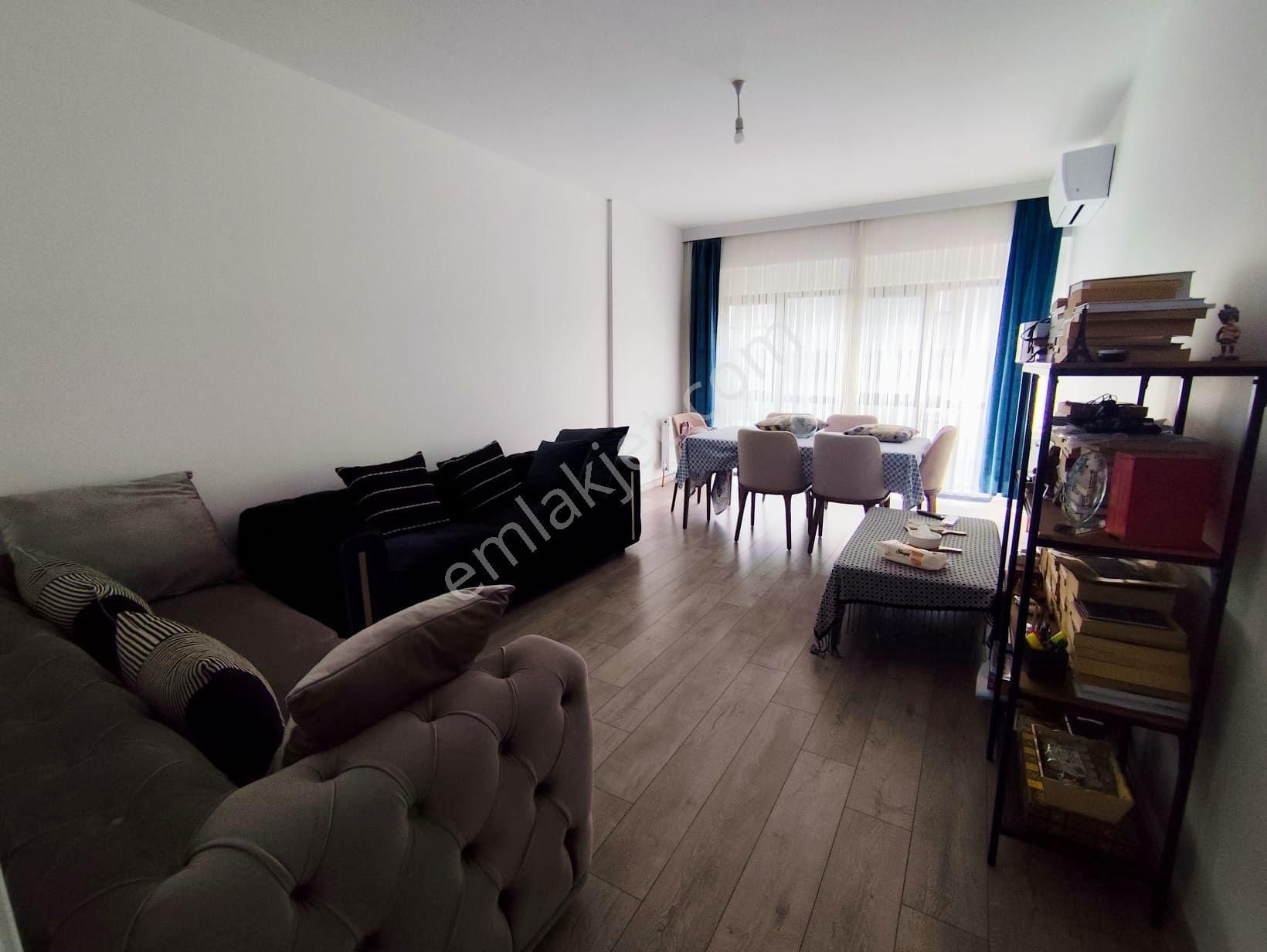 Mertcan Dan Royal Garden Sitesinden 2+1 Ebeveyn Banyolu - İskanlı Fırsat - Görsel 2