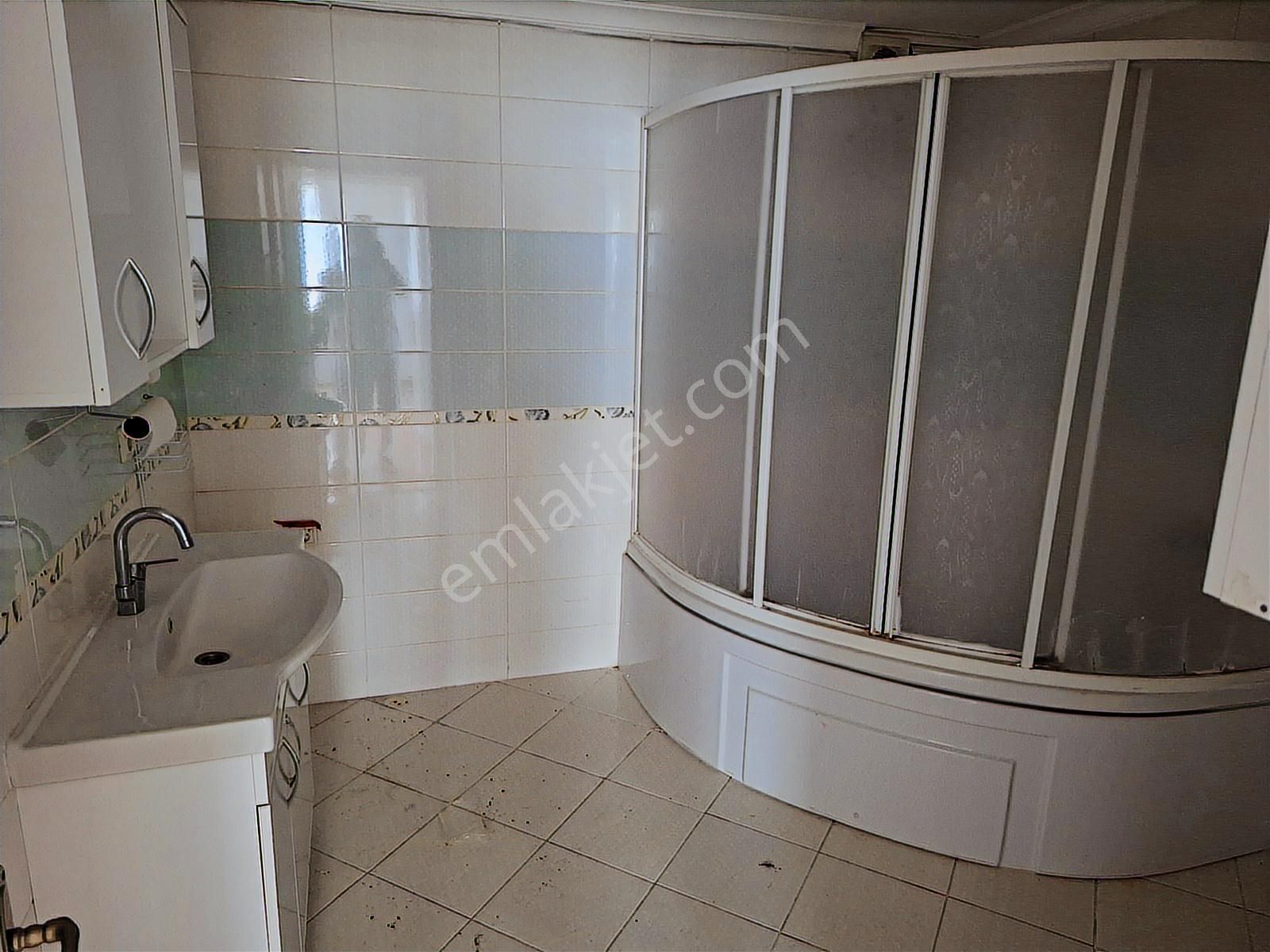 Esen'den Esentepe'de Havuzlu Site İçi Arakat Kiralık Daire - Görsel 9