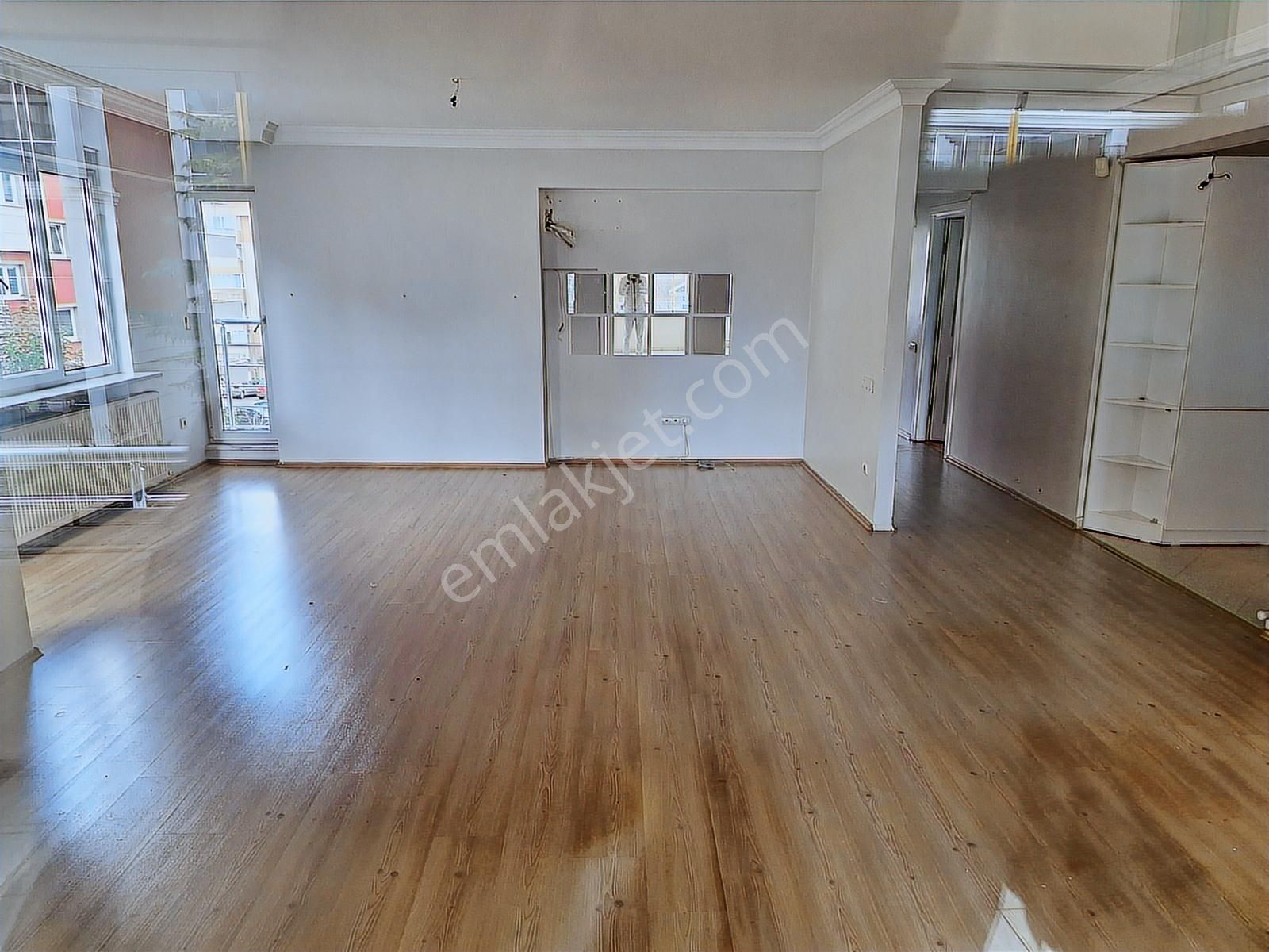 Esen'den Esentepe'de Havuzlu Site İçi Arakat Kiralık Daire - Görsel 19